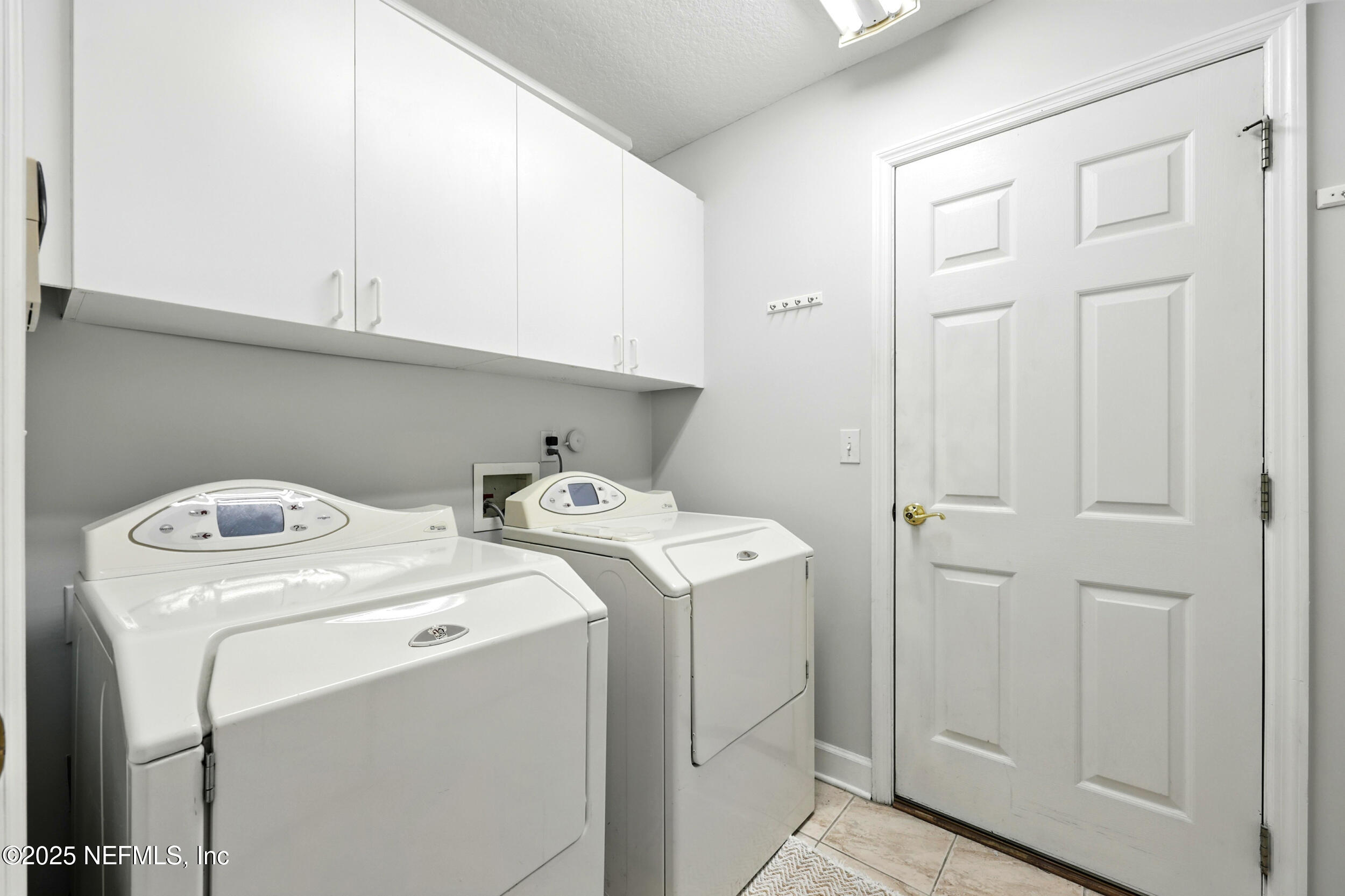 7766 BURNT OAK Trail