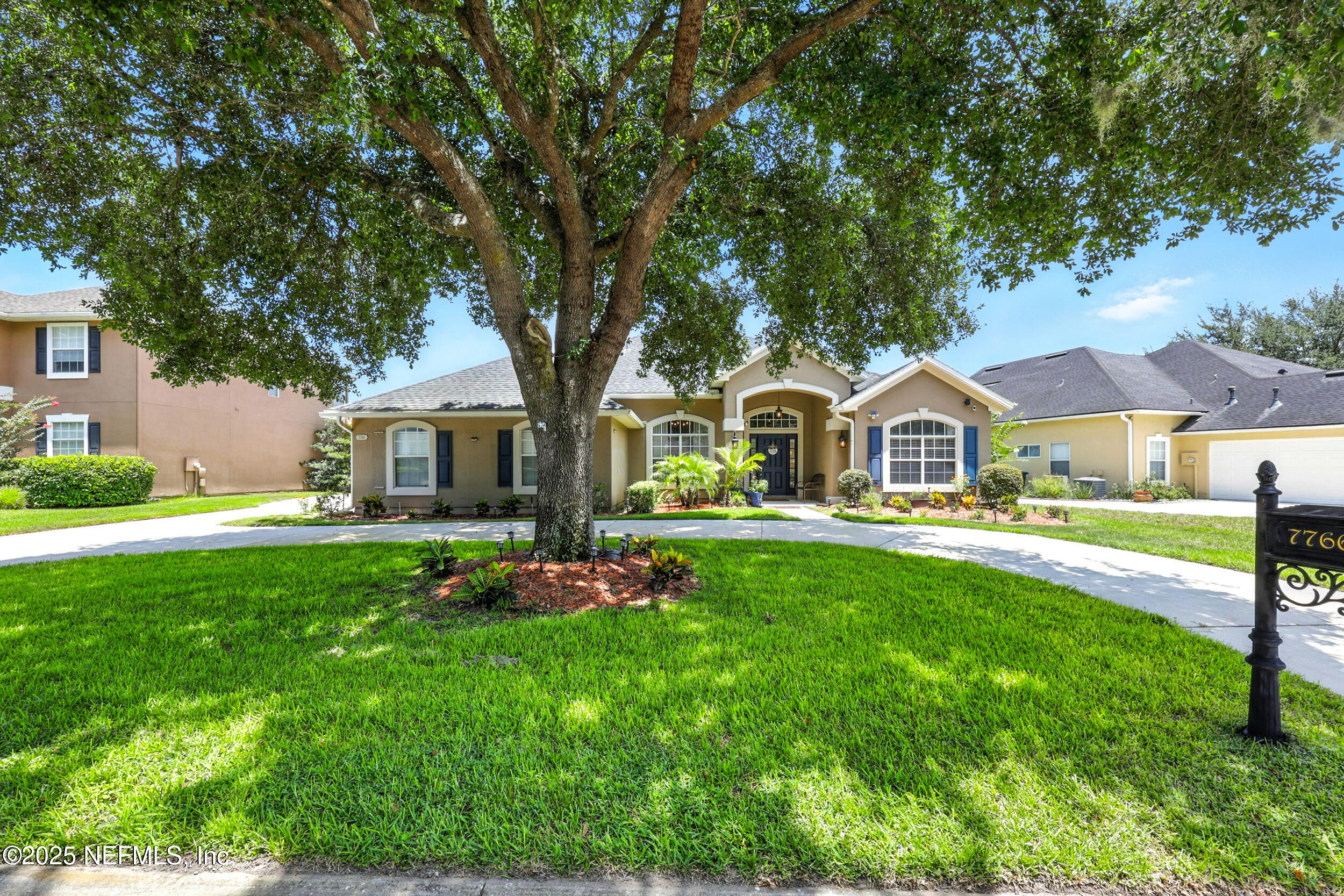 7766 BURNT OAK Trail