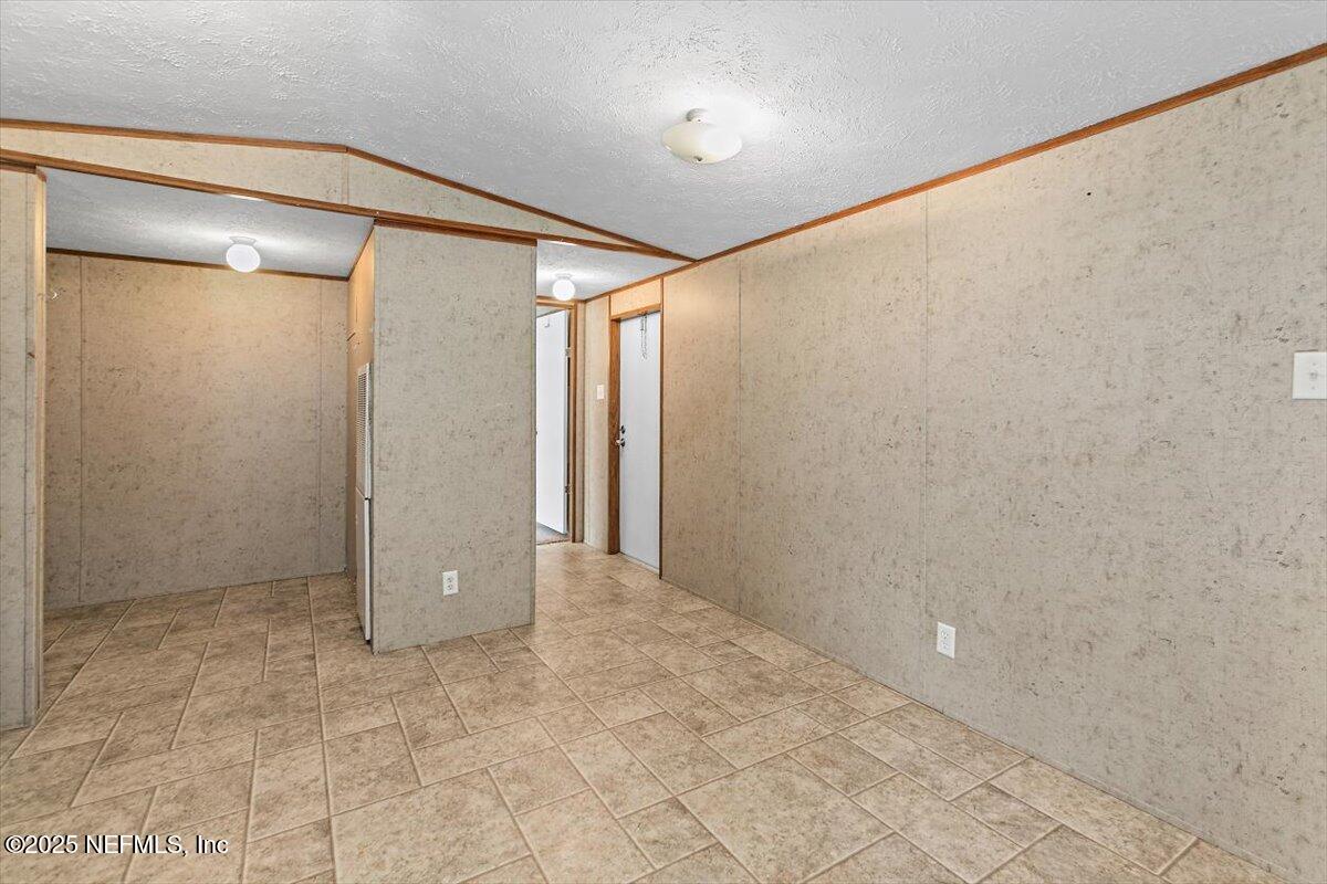 6930 COUNTY ROAD 121