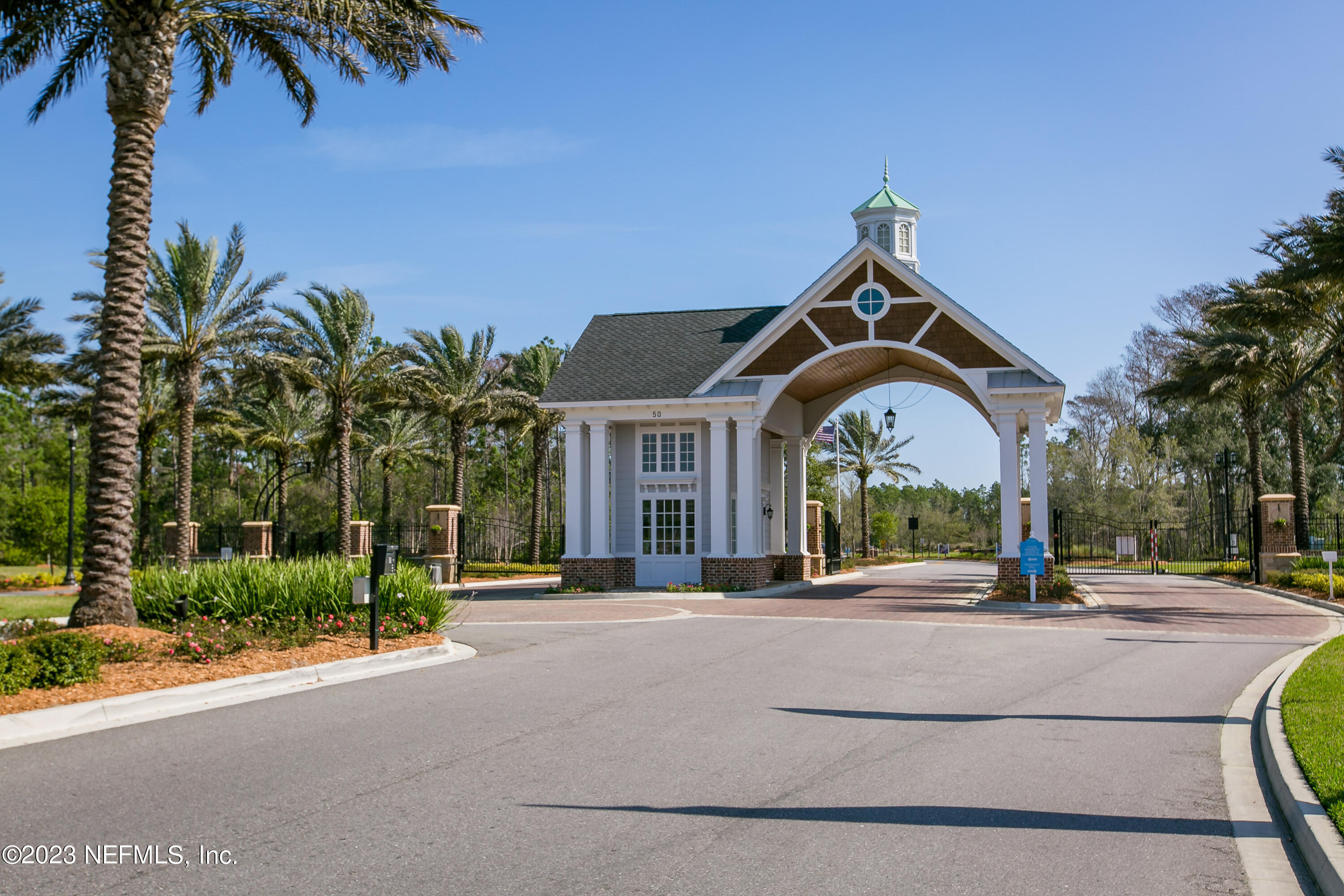 163 BROADHAVEN Drive