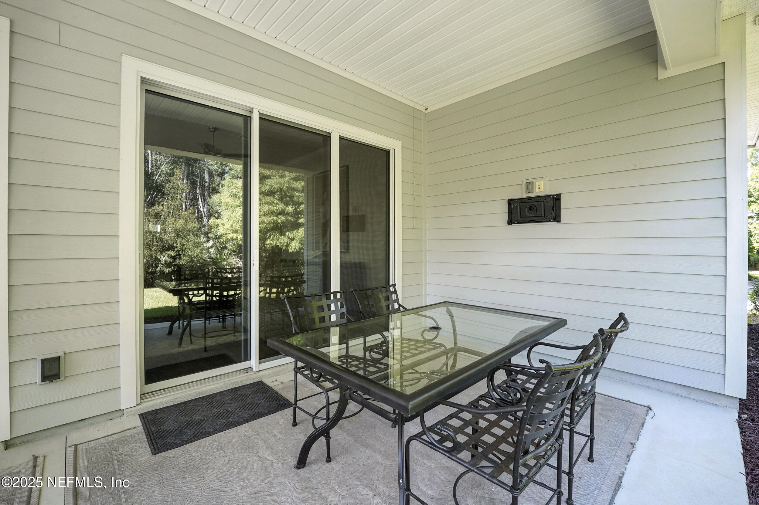 300 SHADOW RDG Trail