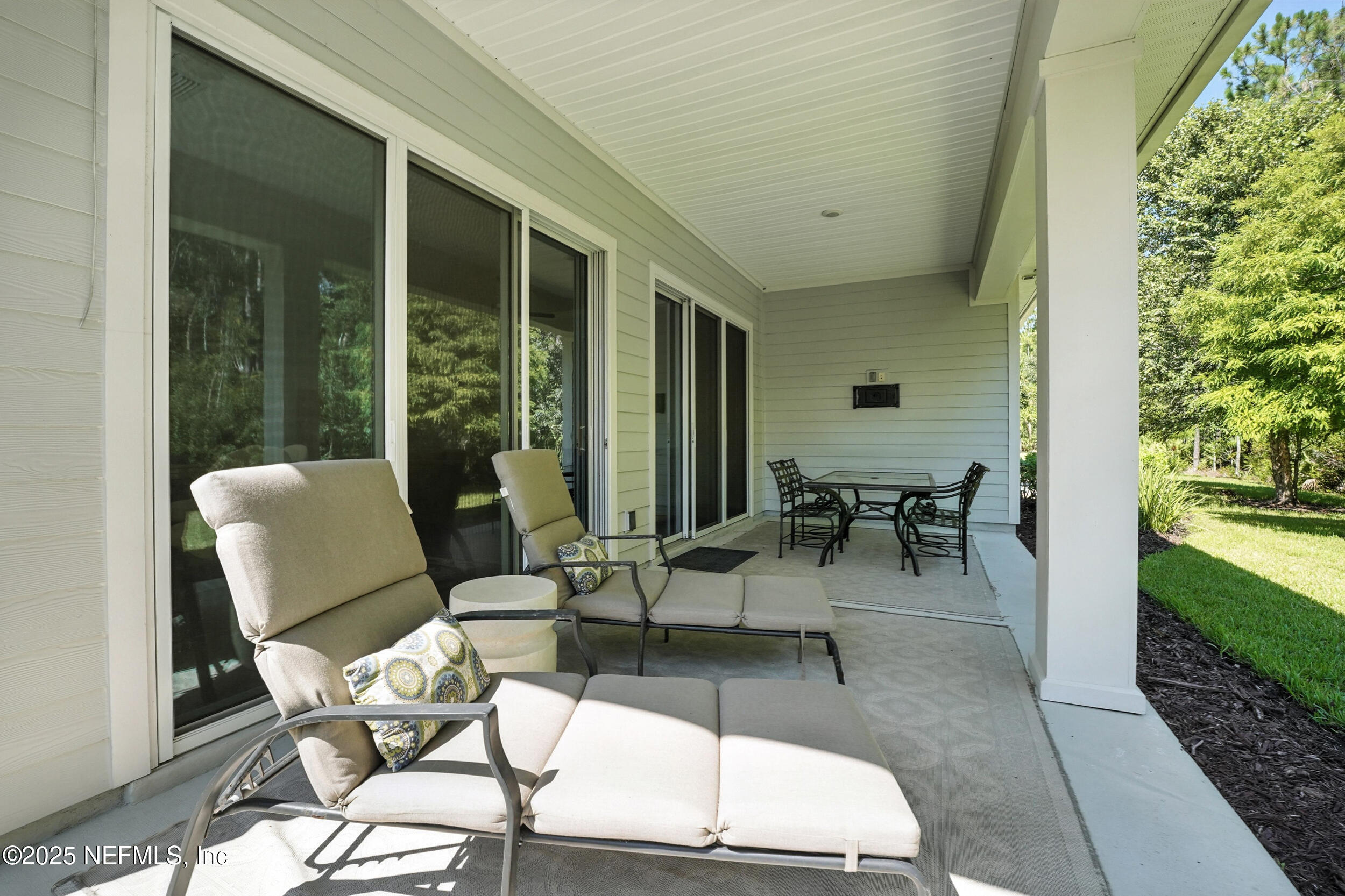 300 SHADOW RDG Trail