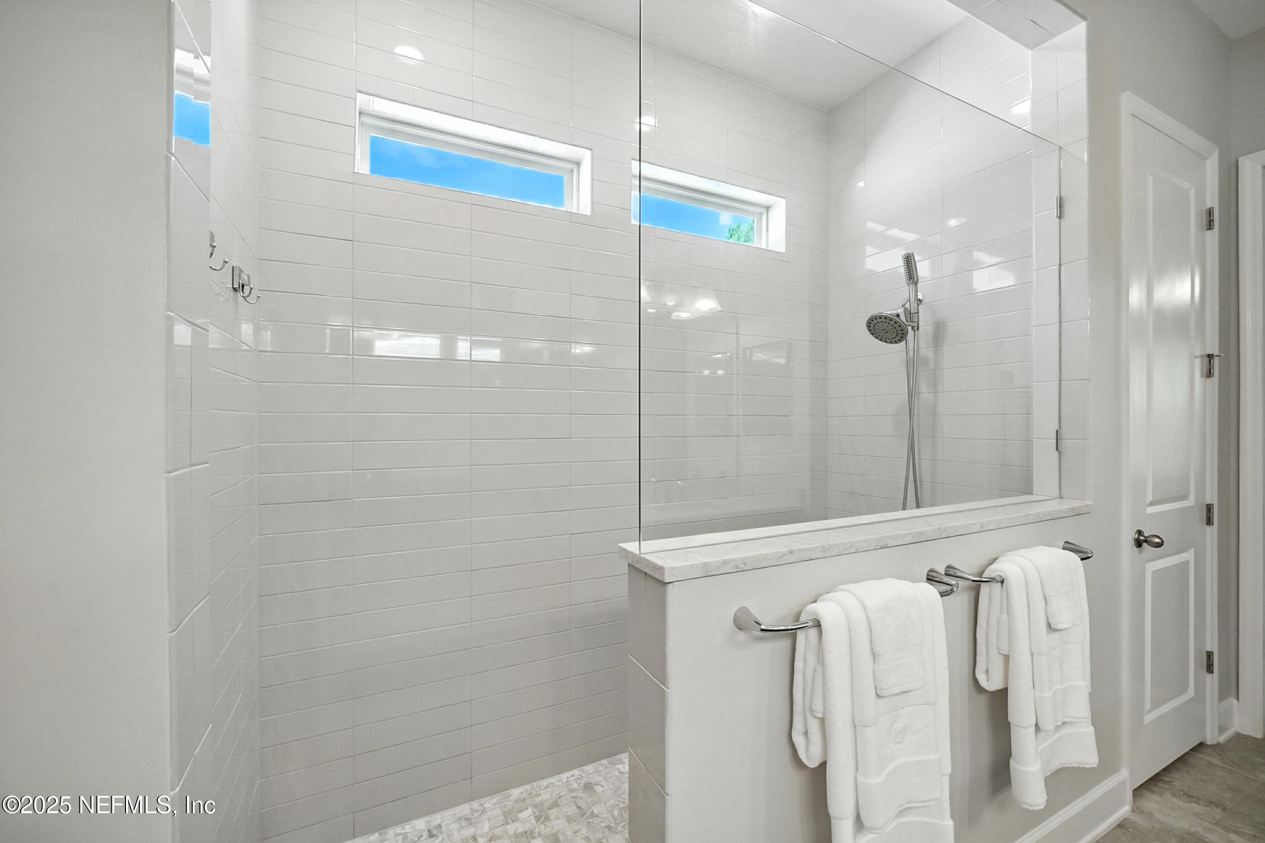 300 SHADOW RDG Trail