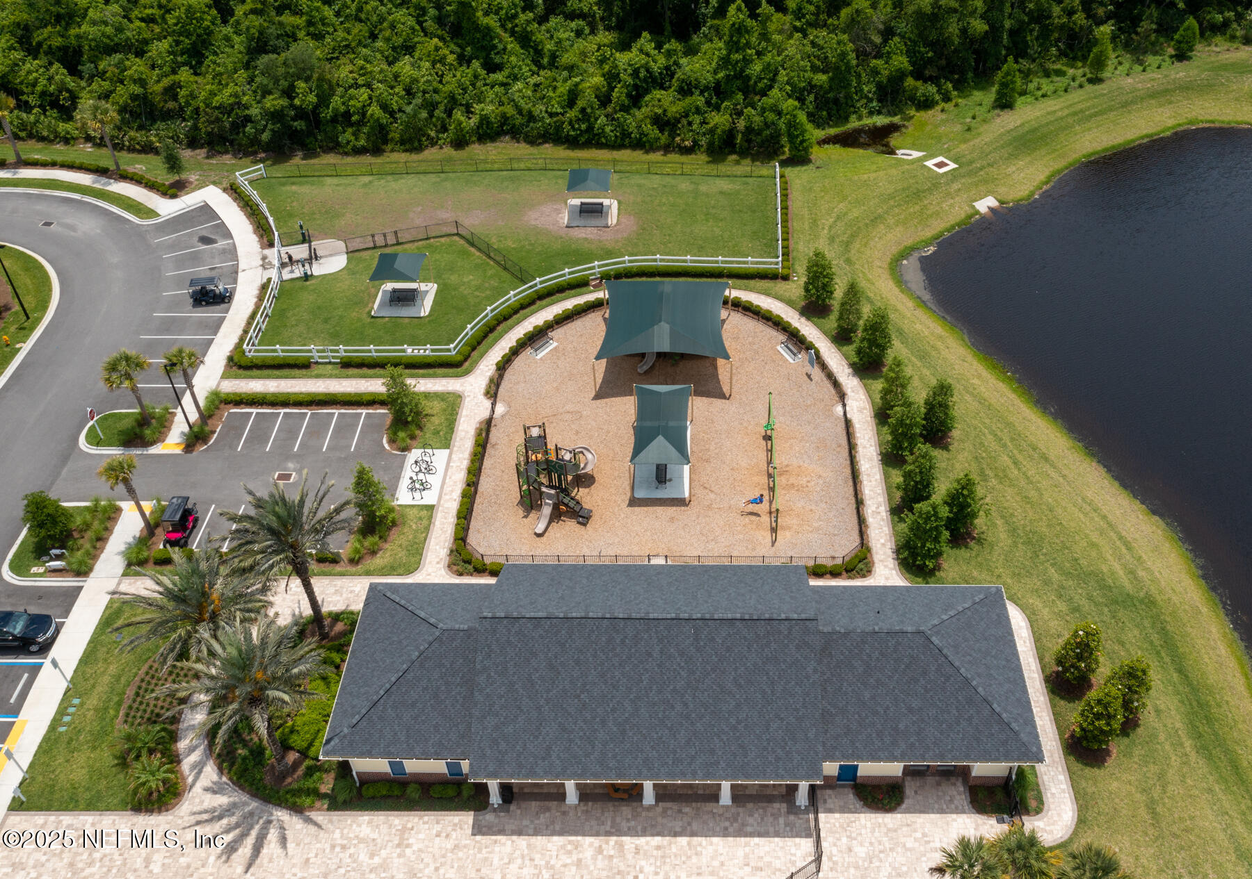 300 SHADOW RDG Trail