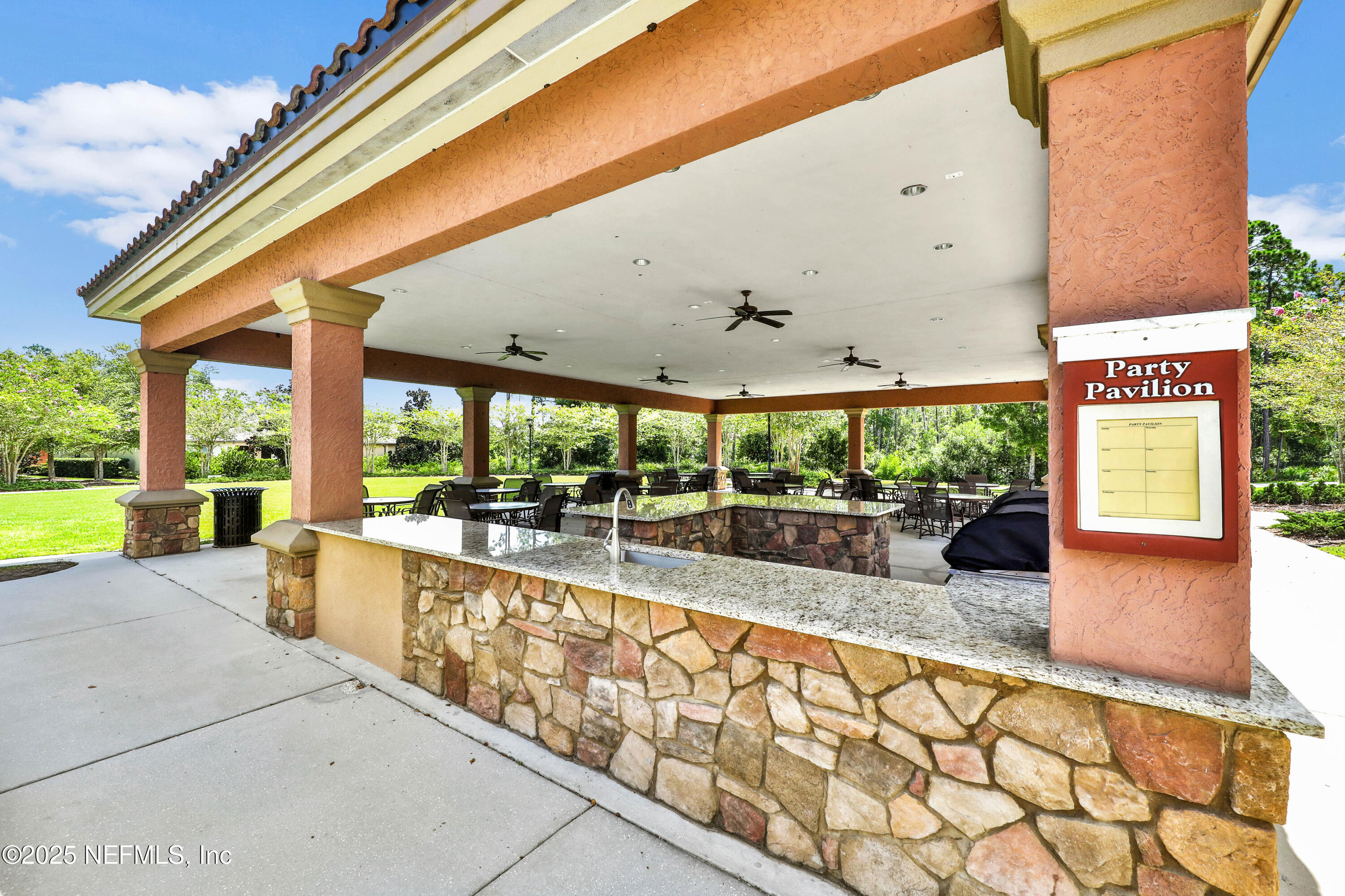 125 SABAL RIDGE Trail