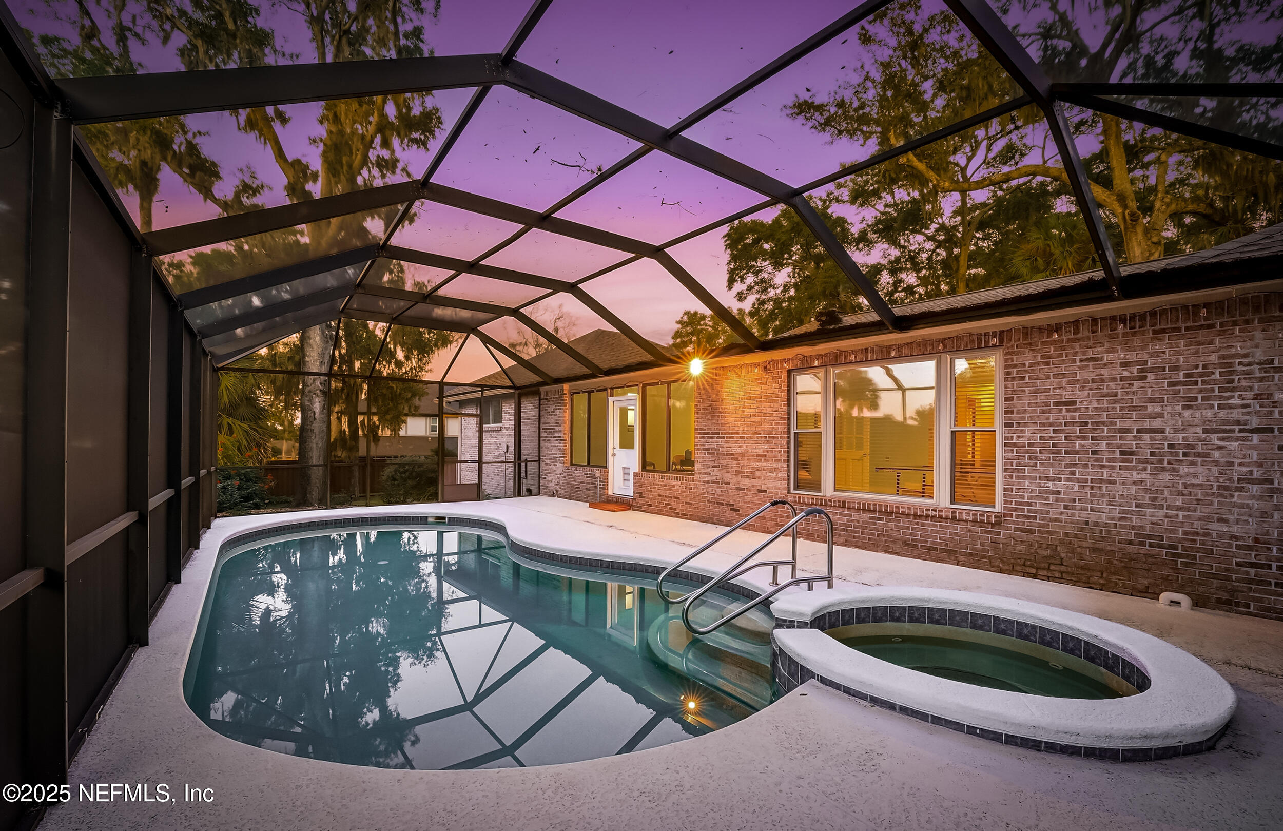 4952 WHITE BLUFF Drive
