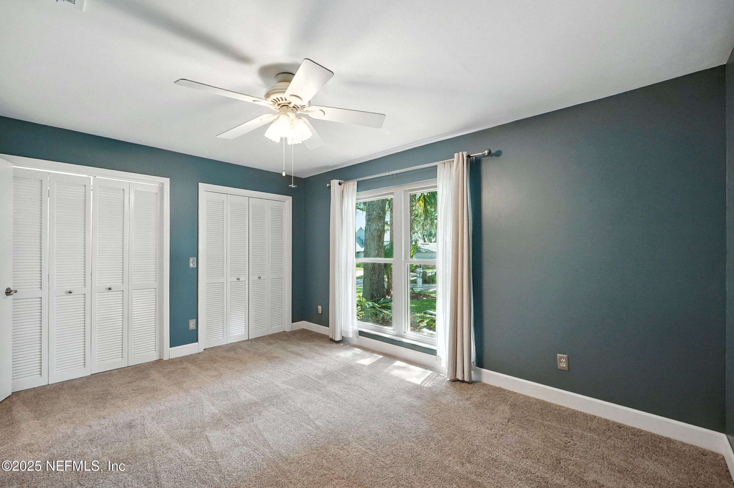 4952 WHITE BLUFF Drive