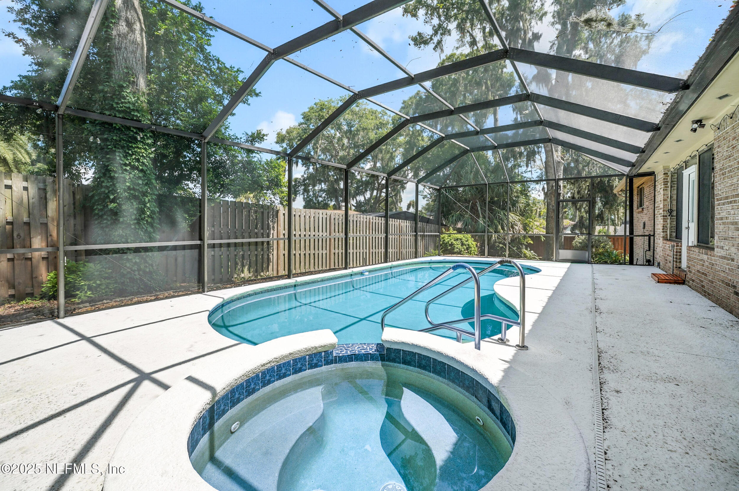 4952 WHITE BLUFF Drive