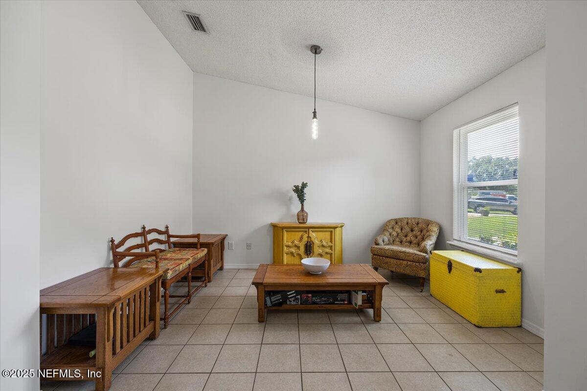 1793 CHANDELIER Circle E