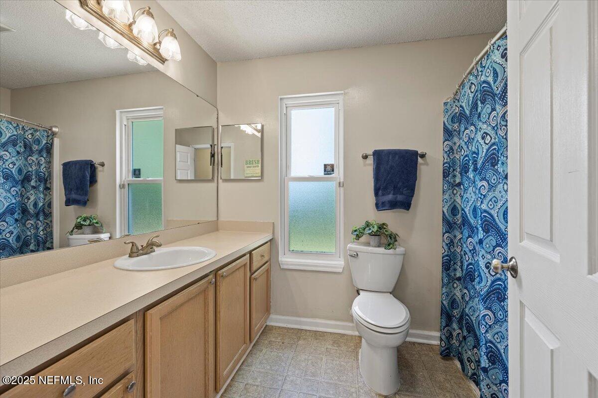 1793 CHANDELIER Circle E