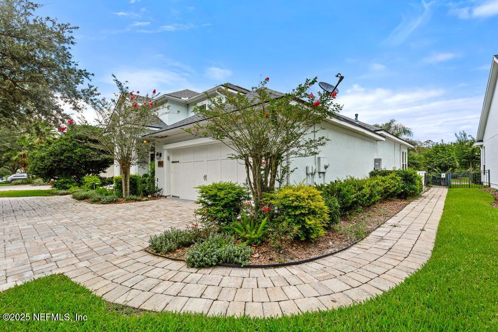 1175 EAGLE POINT Drive, St. Augustine