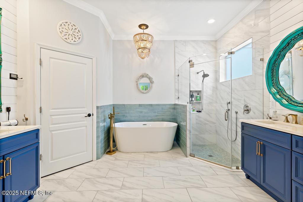 1175 EAGLE POINT Drive, St. Augustine