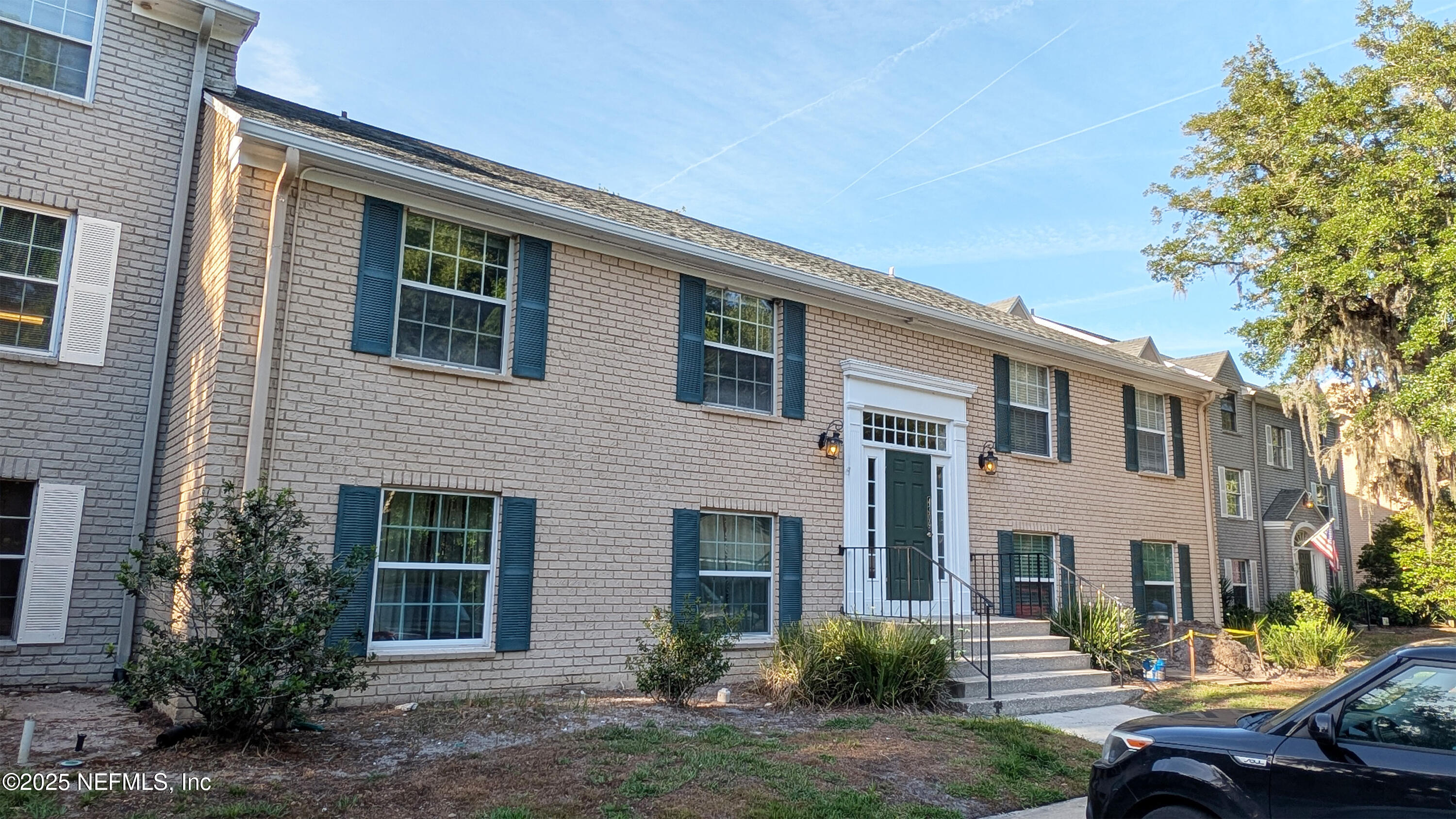 4309 PLAZA GATE Lane, 201