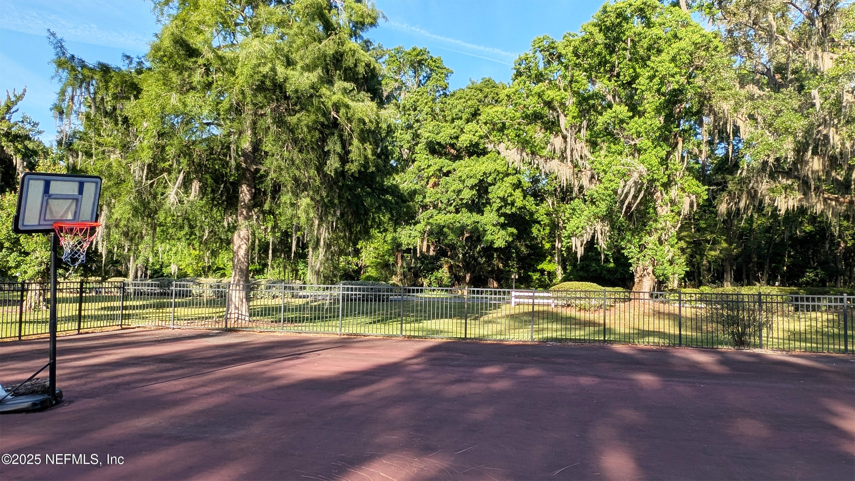 4309 PLAZA GATE Lane, 201