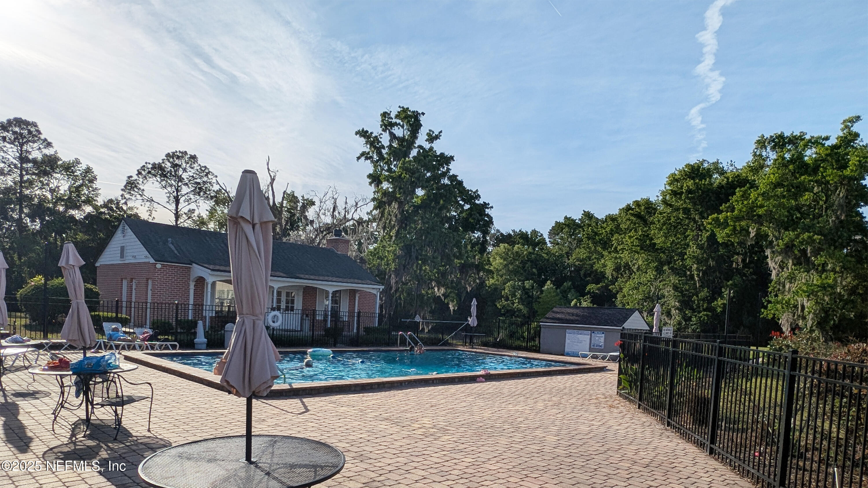 4309 PLAZA GATE Lane, 201