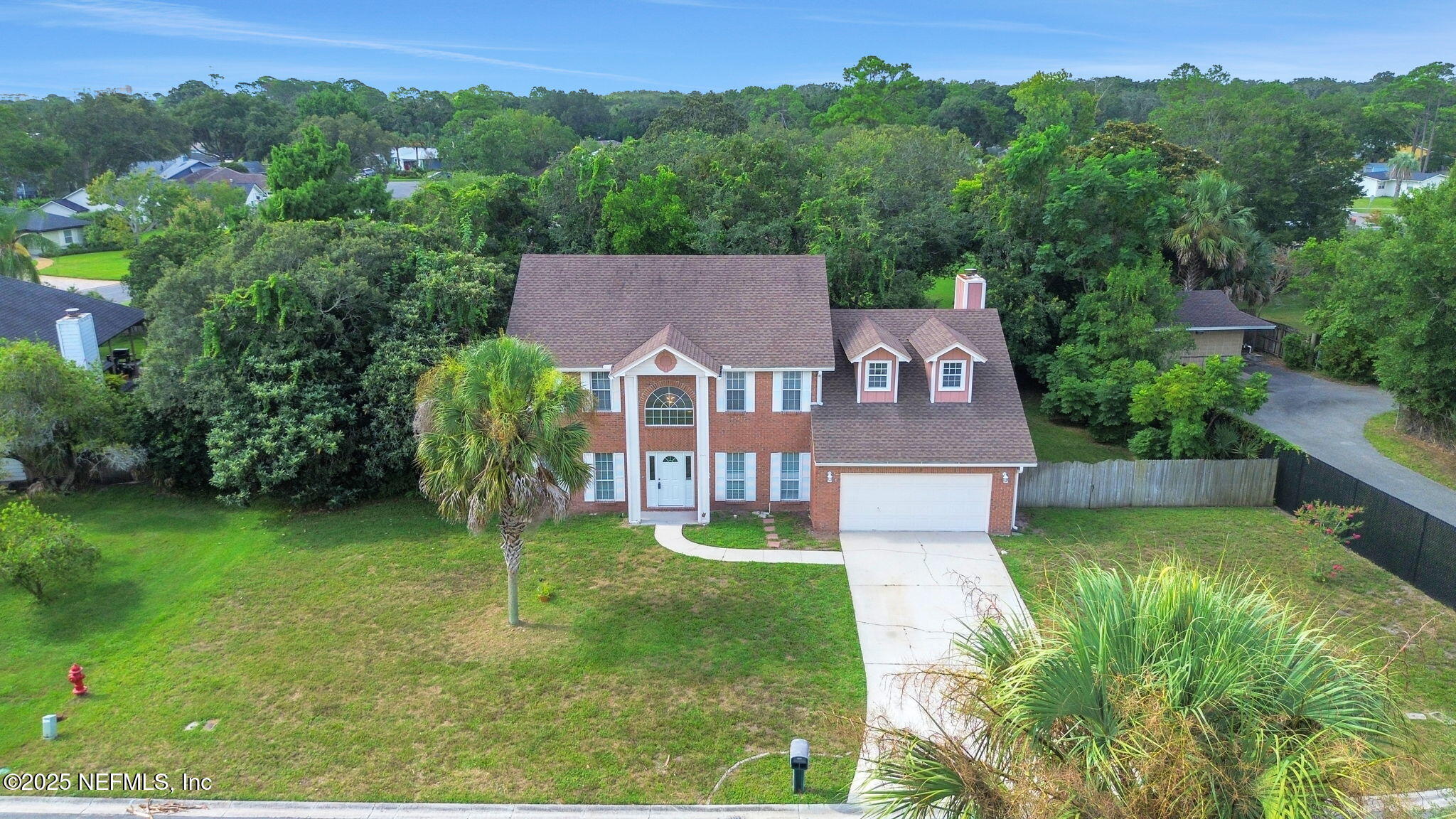 806 CHERRY Street