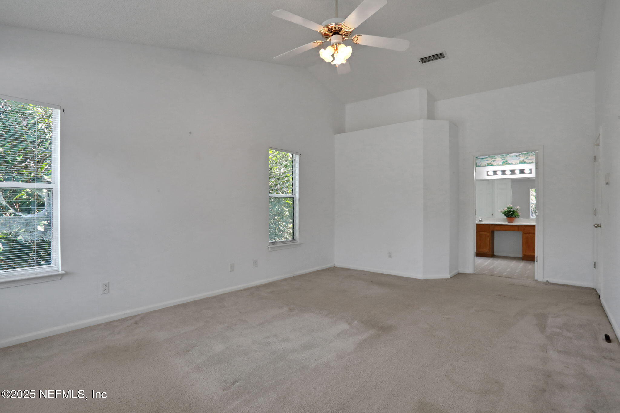 806 CHERRY Street