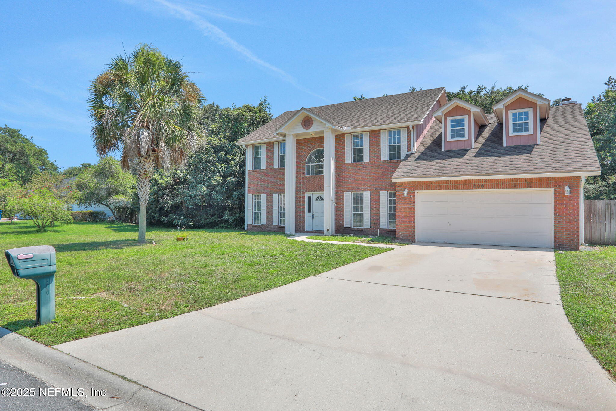 806 CHERRY Street