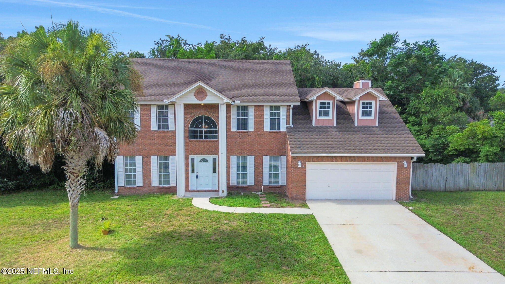 806 CHERRY Street