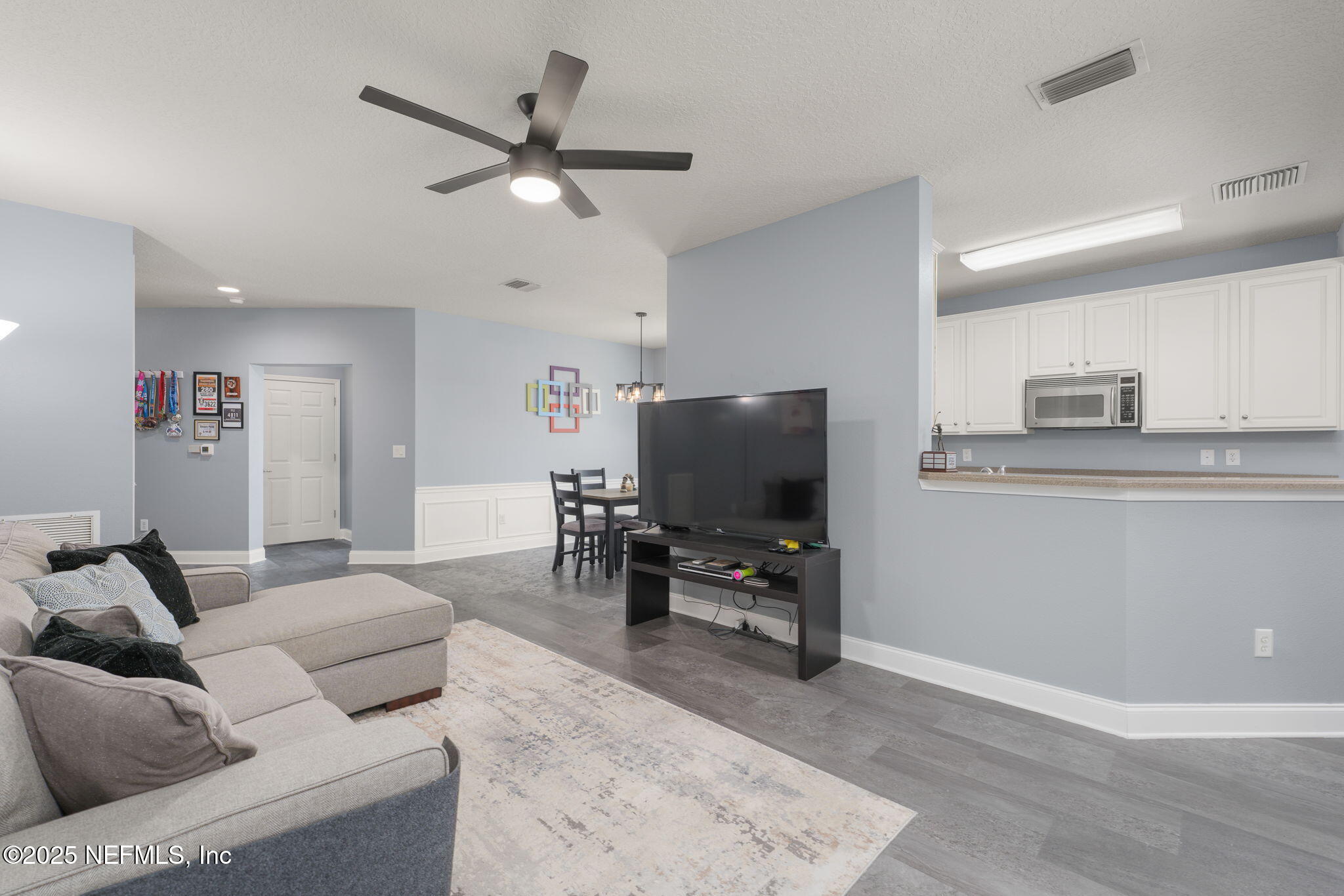 6547 WHITE BLOSSOM Circle, 6B