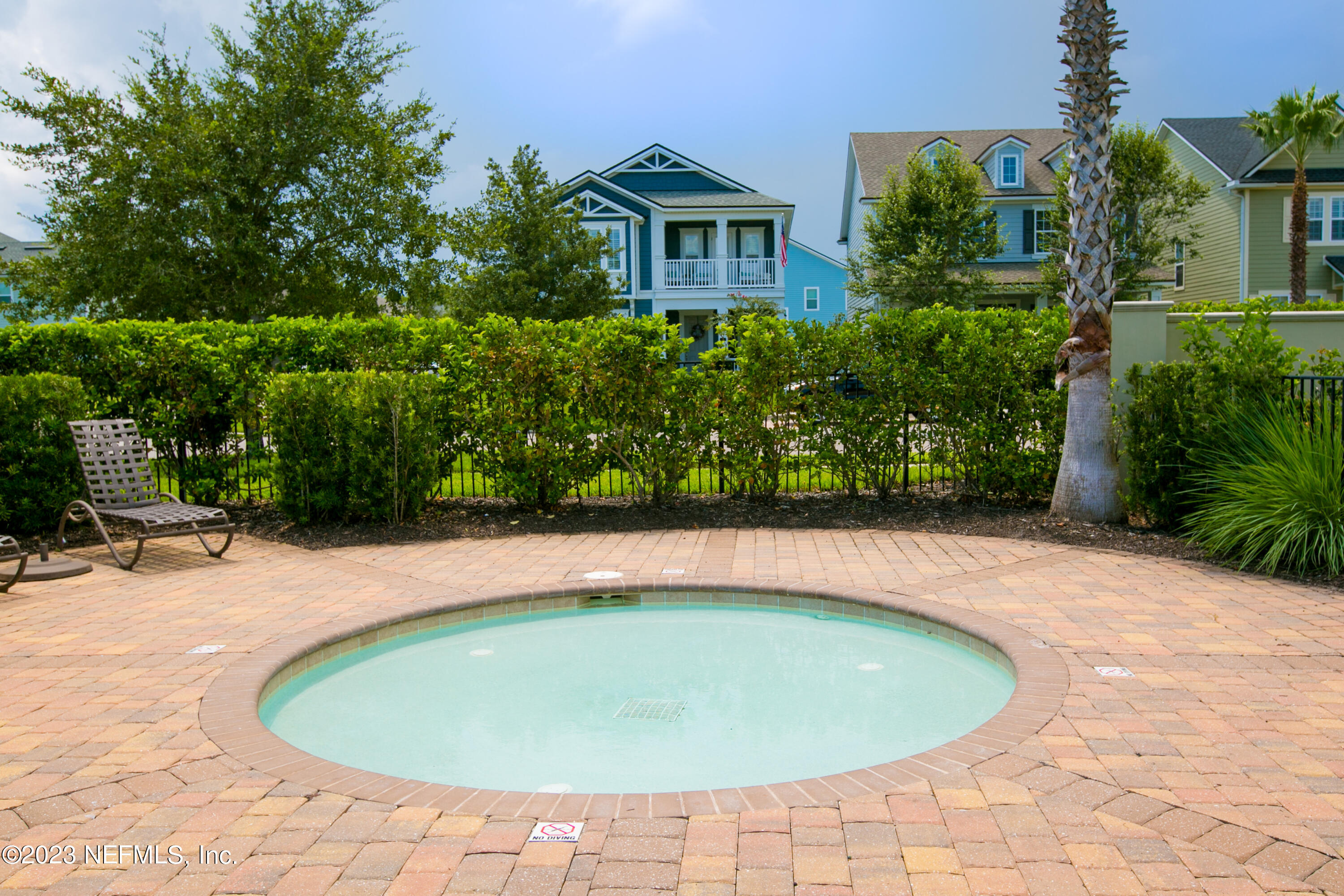 136 OYSTER BAY Way