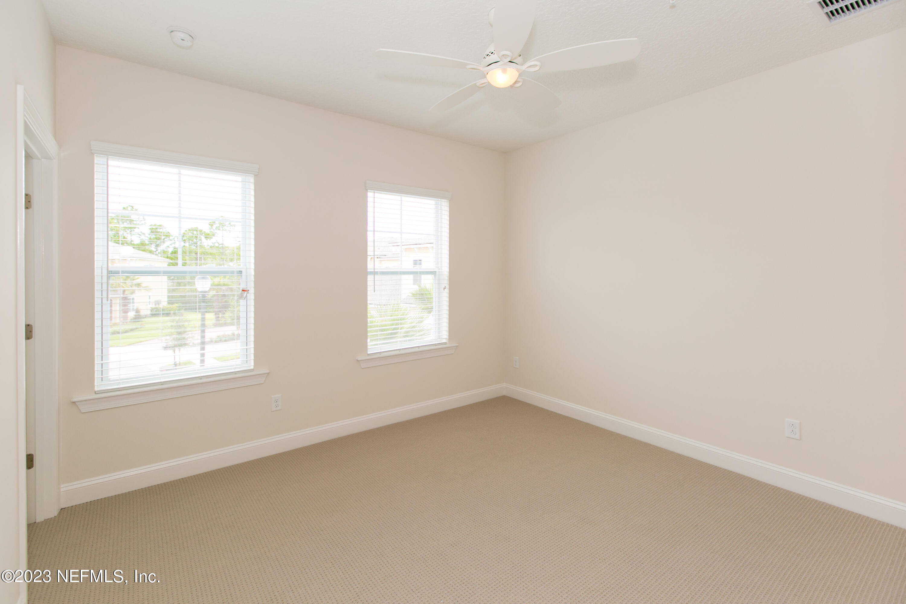 136 OYSTER BAY Way