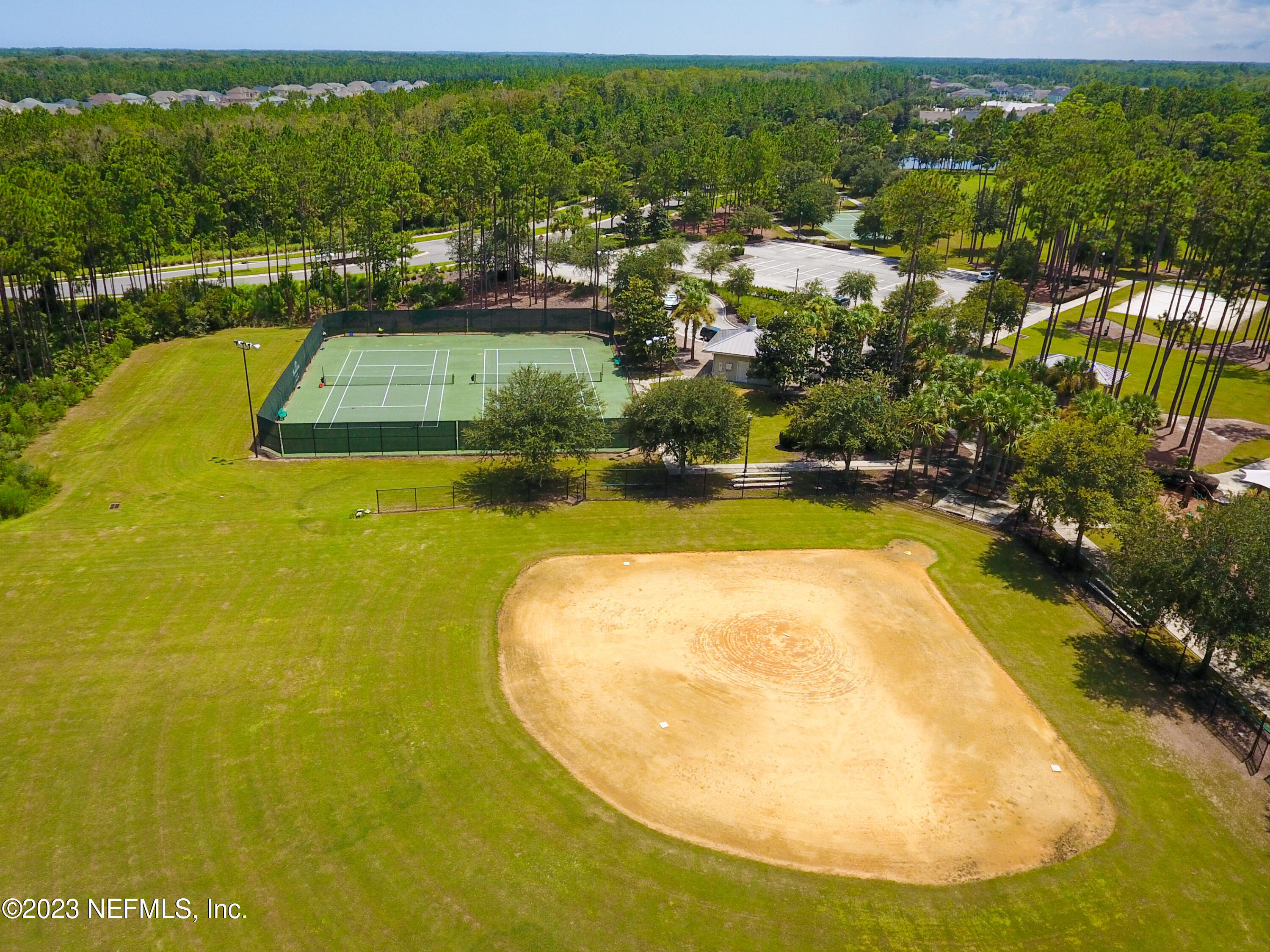 136 OYSTER BAY Way