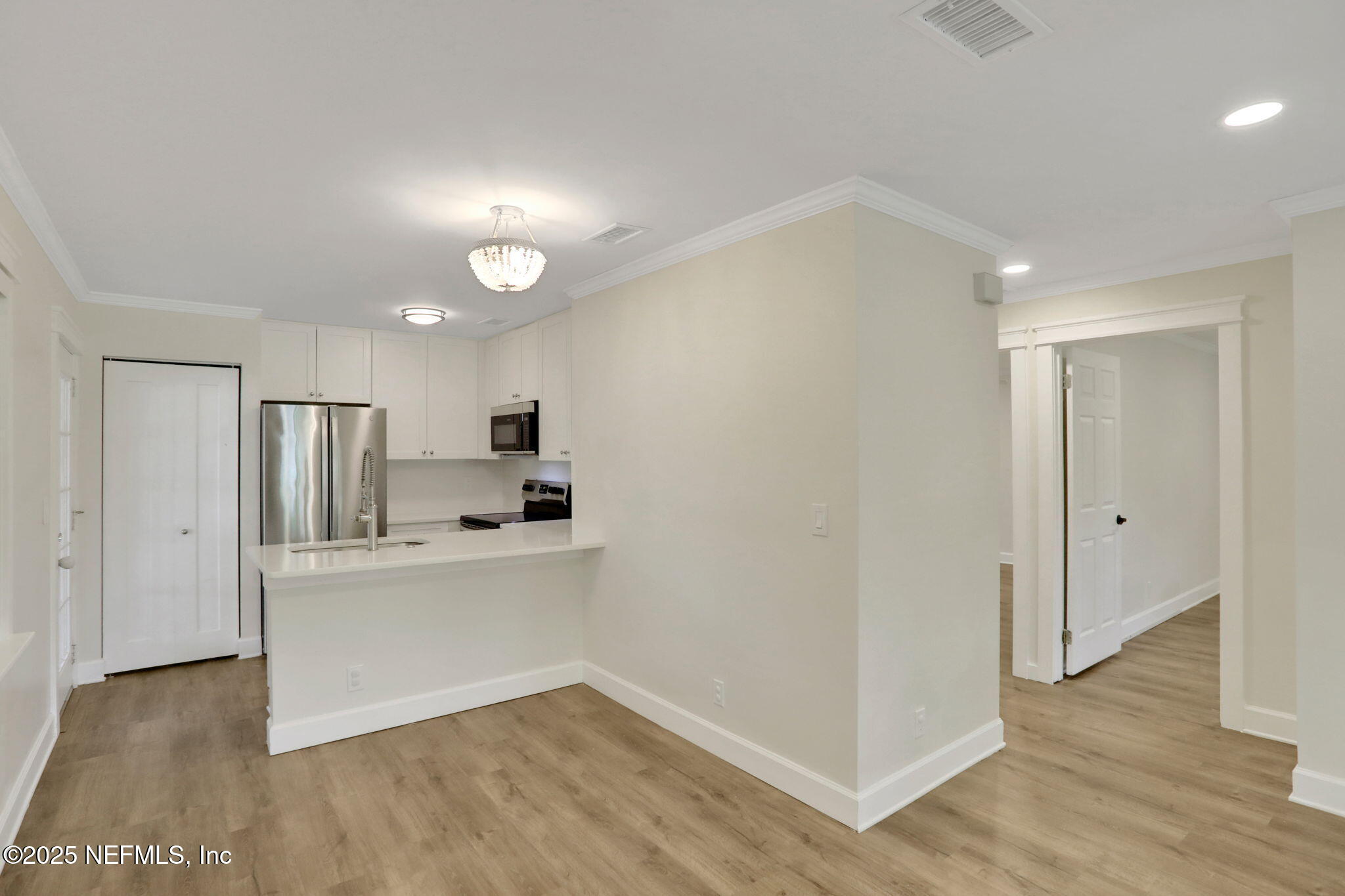 553 DAVID Street