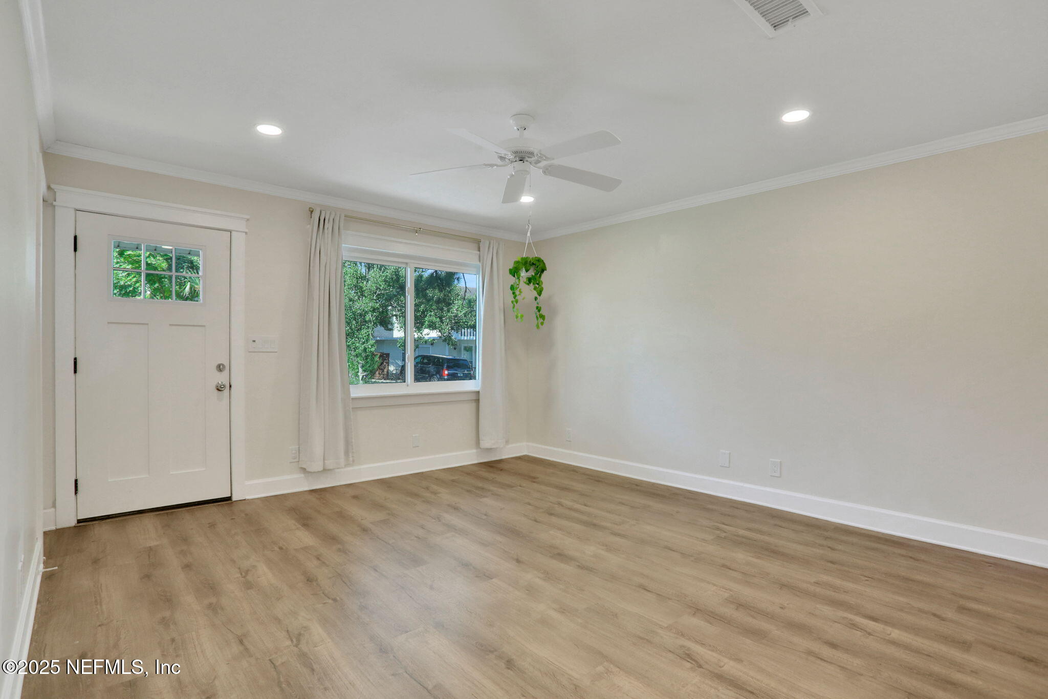 553 DAVID Street