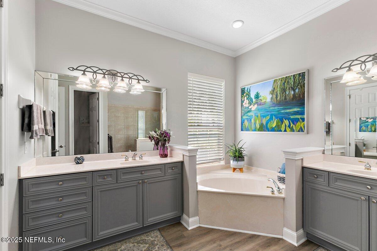 417 BLAGDON Court