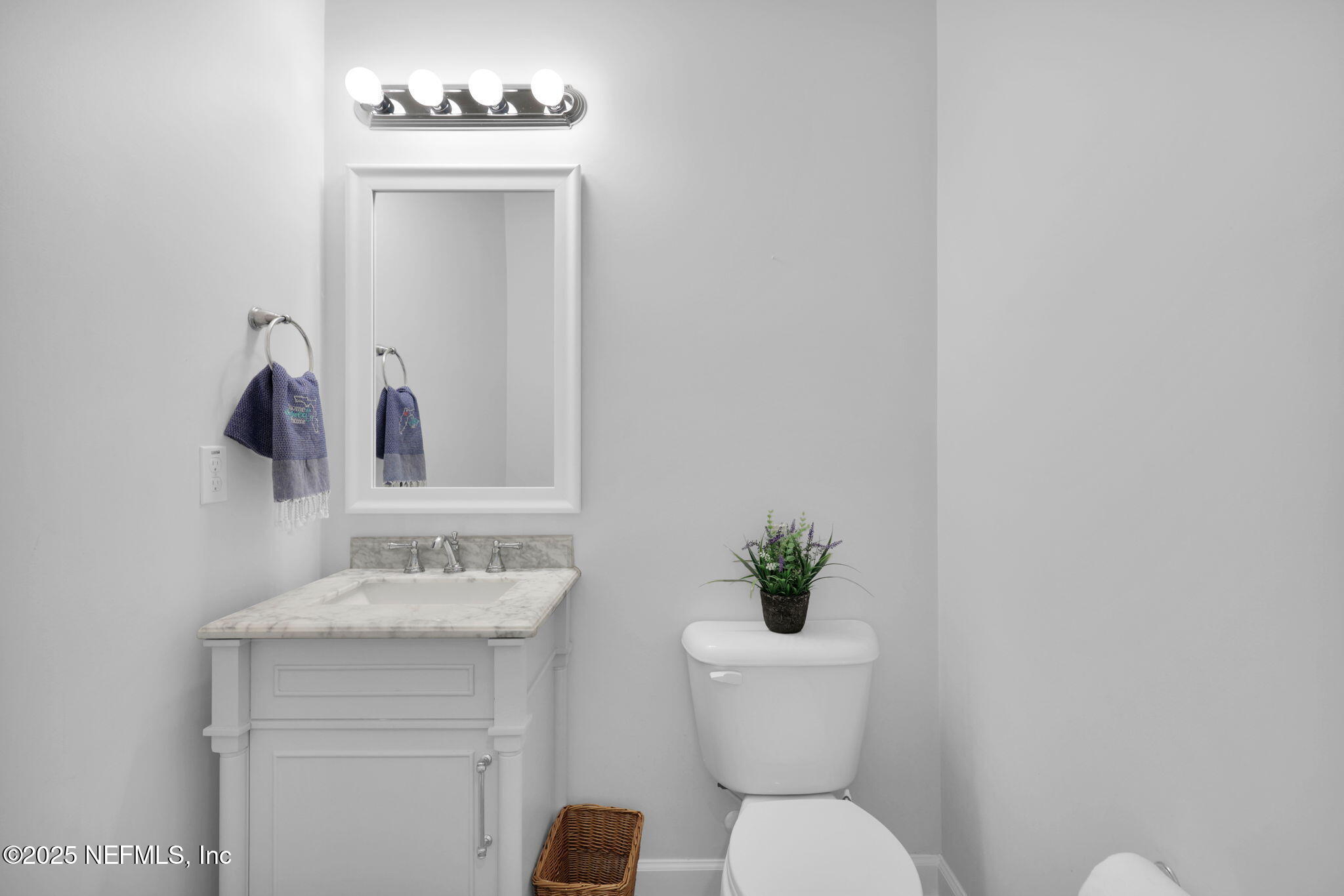 366 GREENLEAF LAKES Avenue