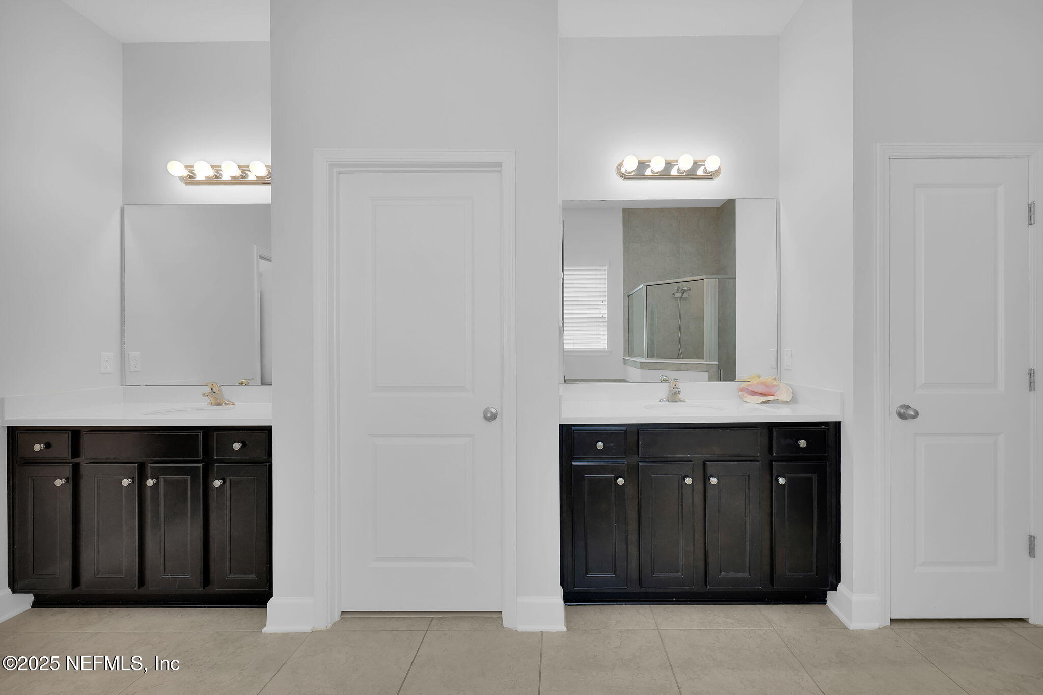 366 GREENLEAF LAKES Avenue