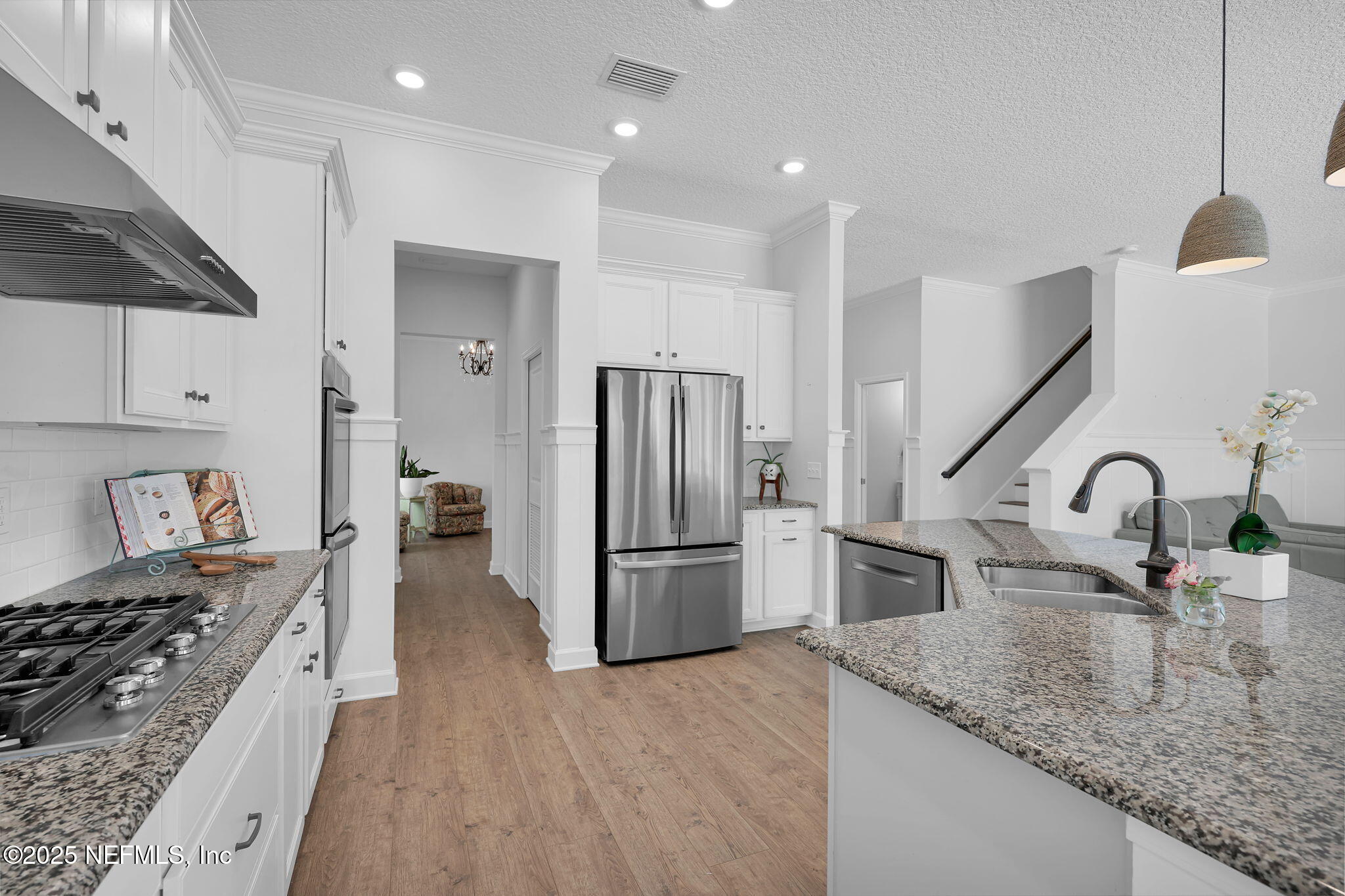 366 GREENLEAF LAKES Avenue