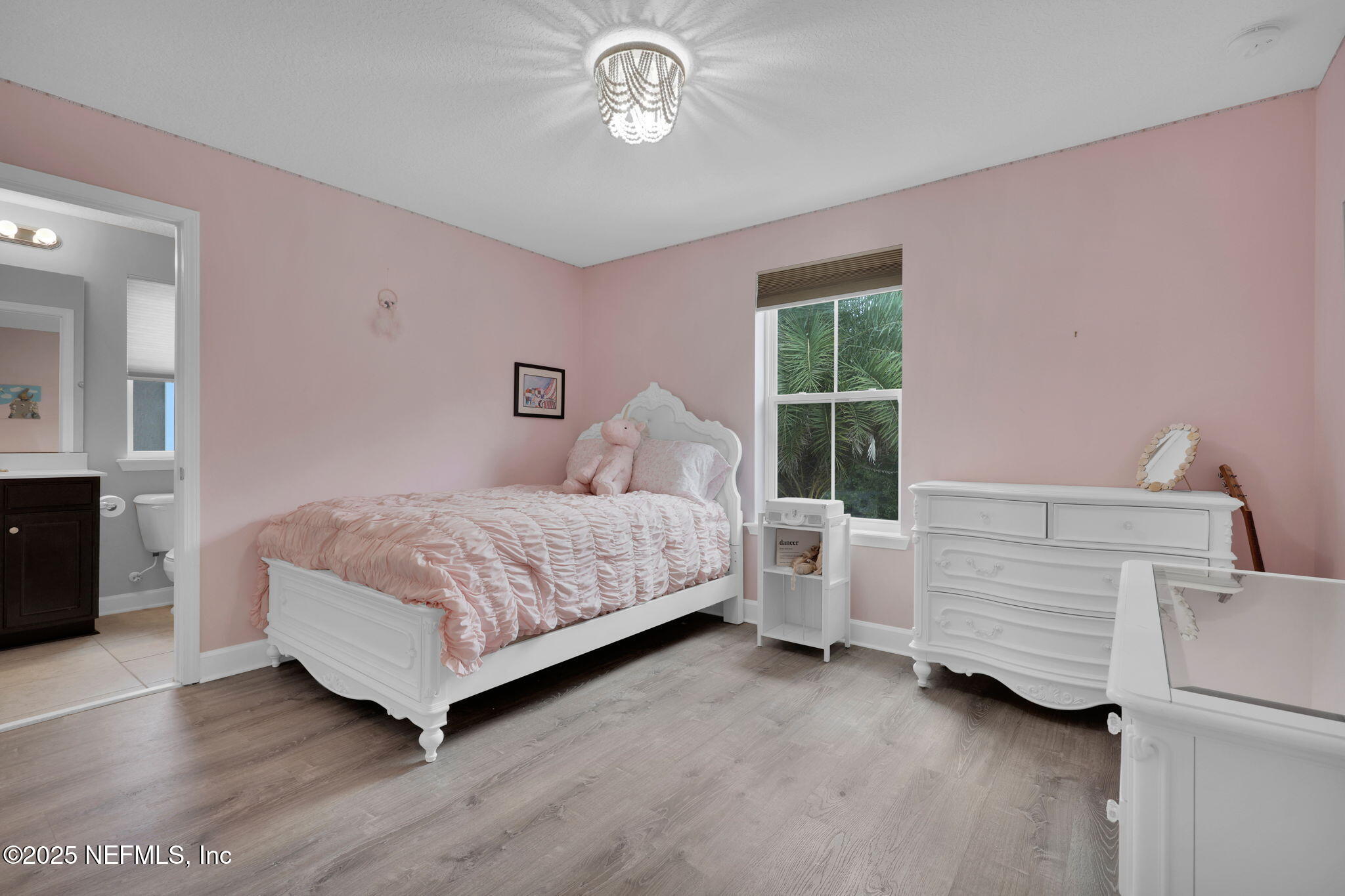 366 GREENLEAF LAKES Avenue