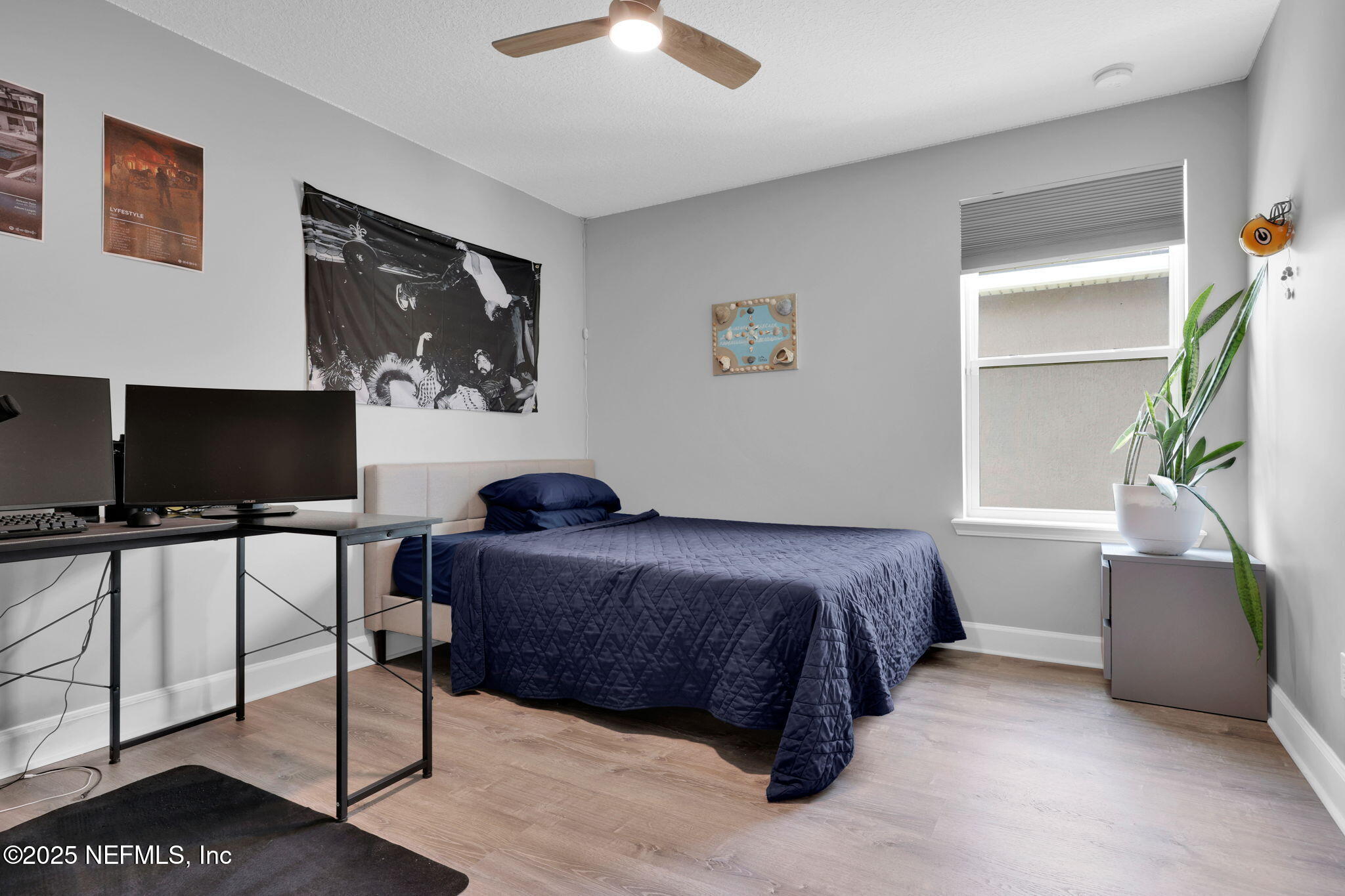 366 GREENLEAF LAKES Avenue