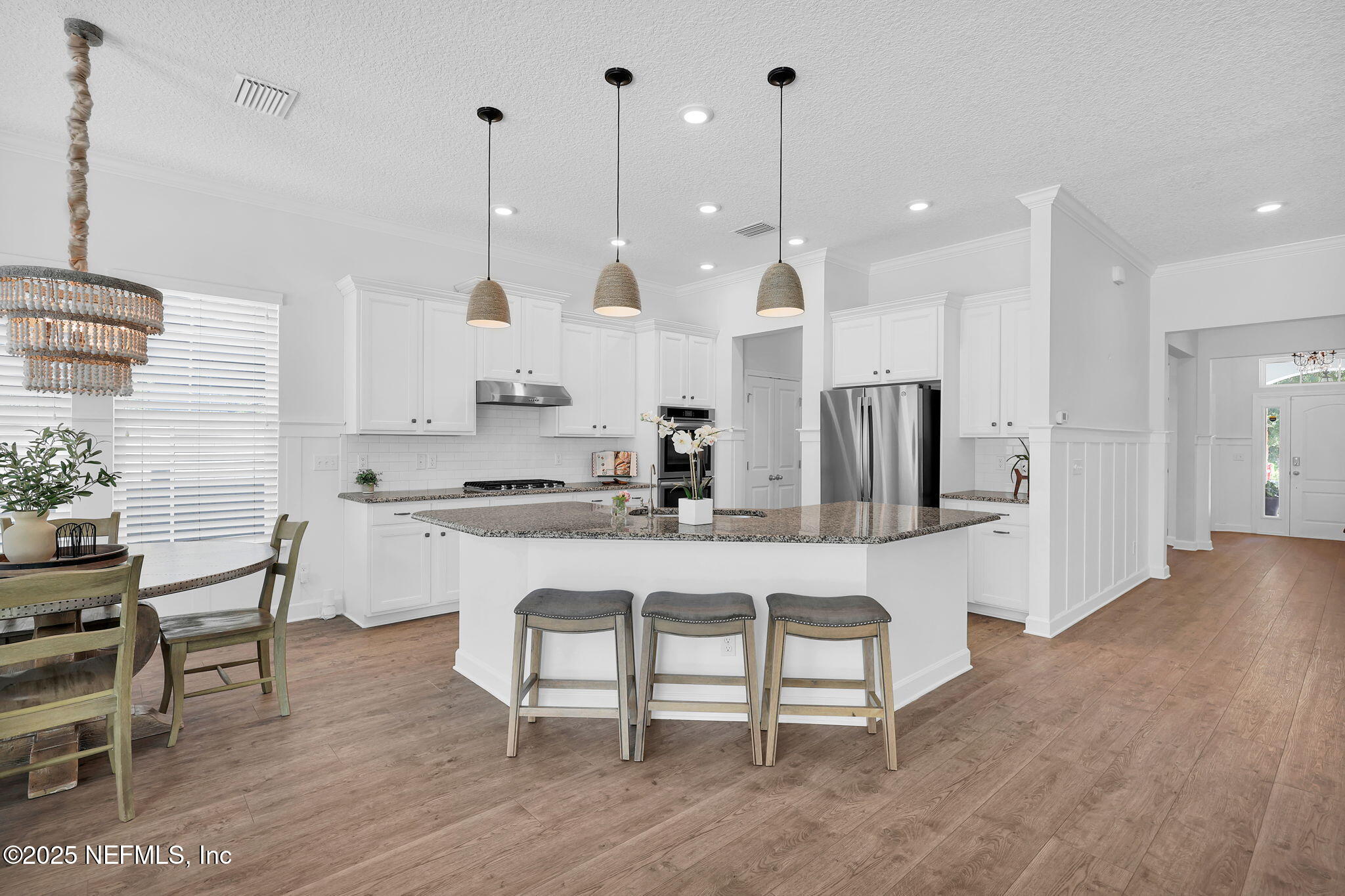 366 GREENLEAF LAKES Avenue