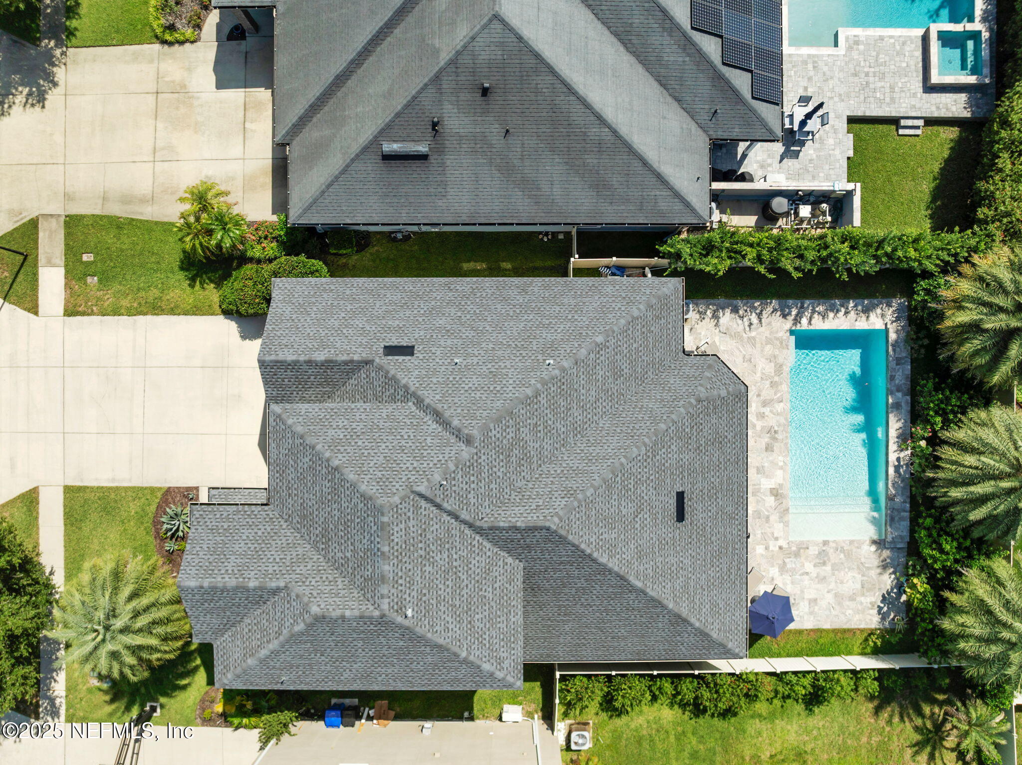 366 GREENLEAF LAKES Avenue