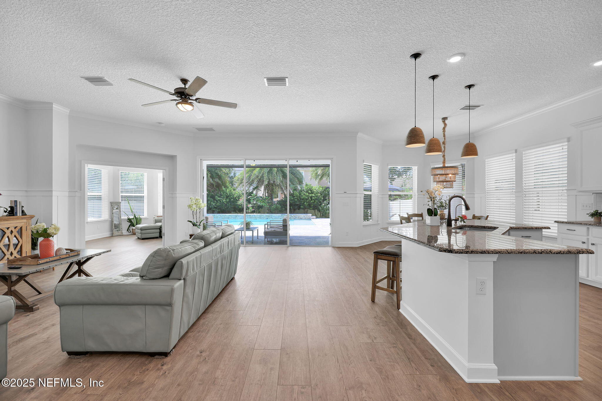 366 GREENLEAF LAKES Avenue