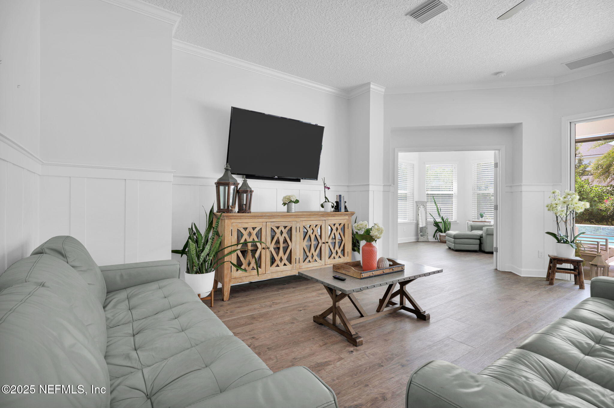 366 GREENLEAF LAKES Avenue