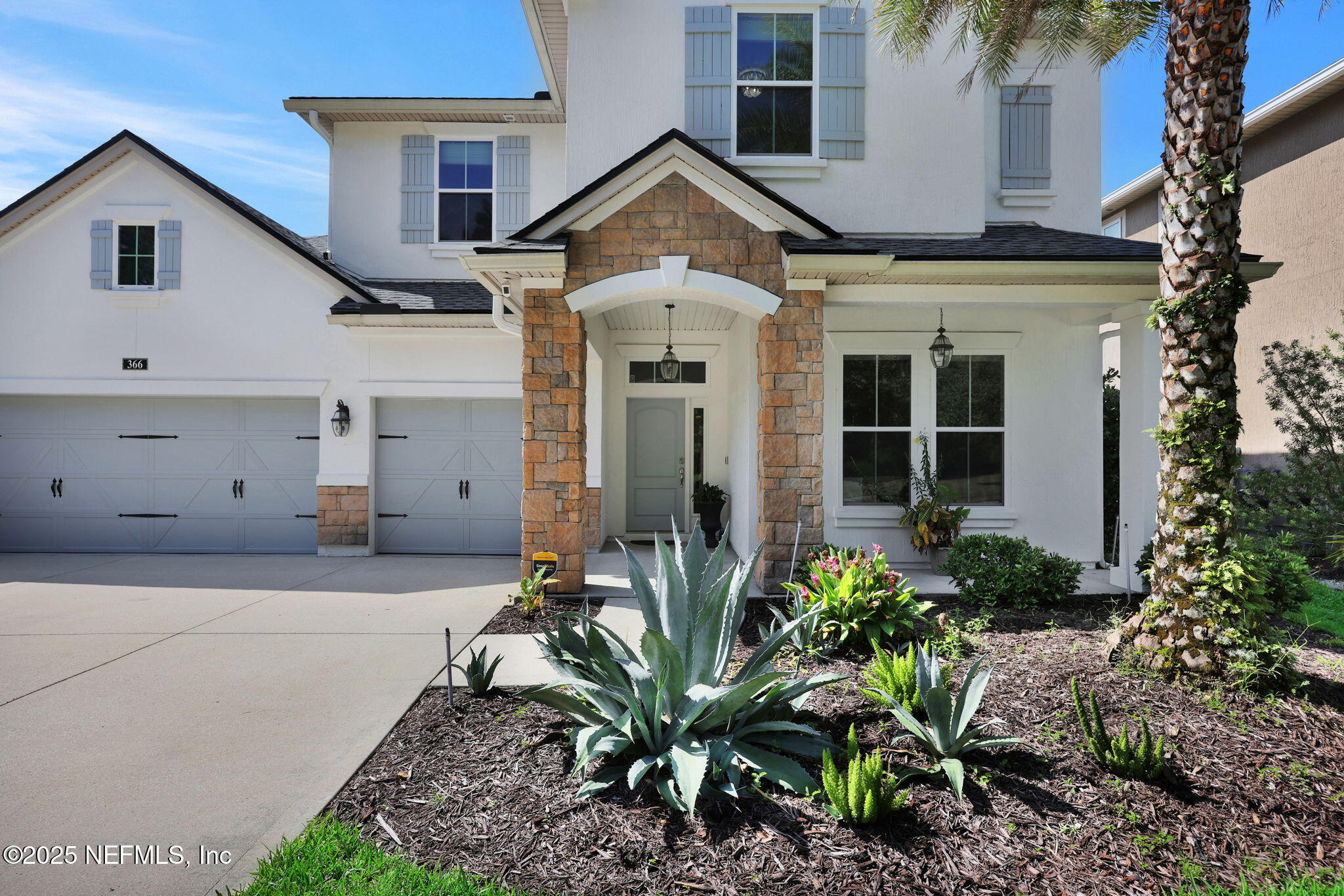 366 GREENLEAF LAKES Avenue