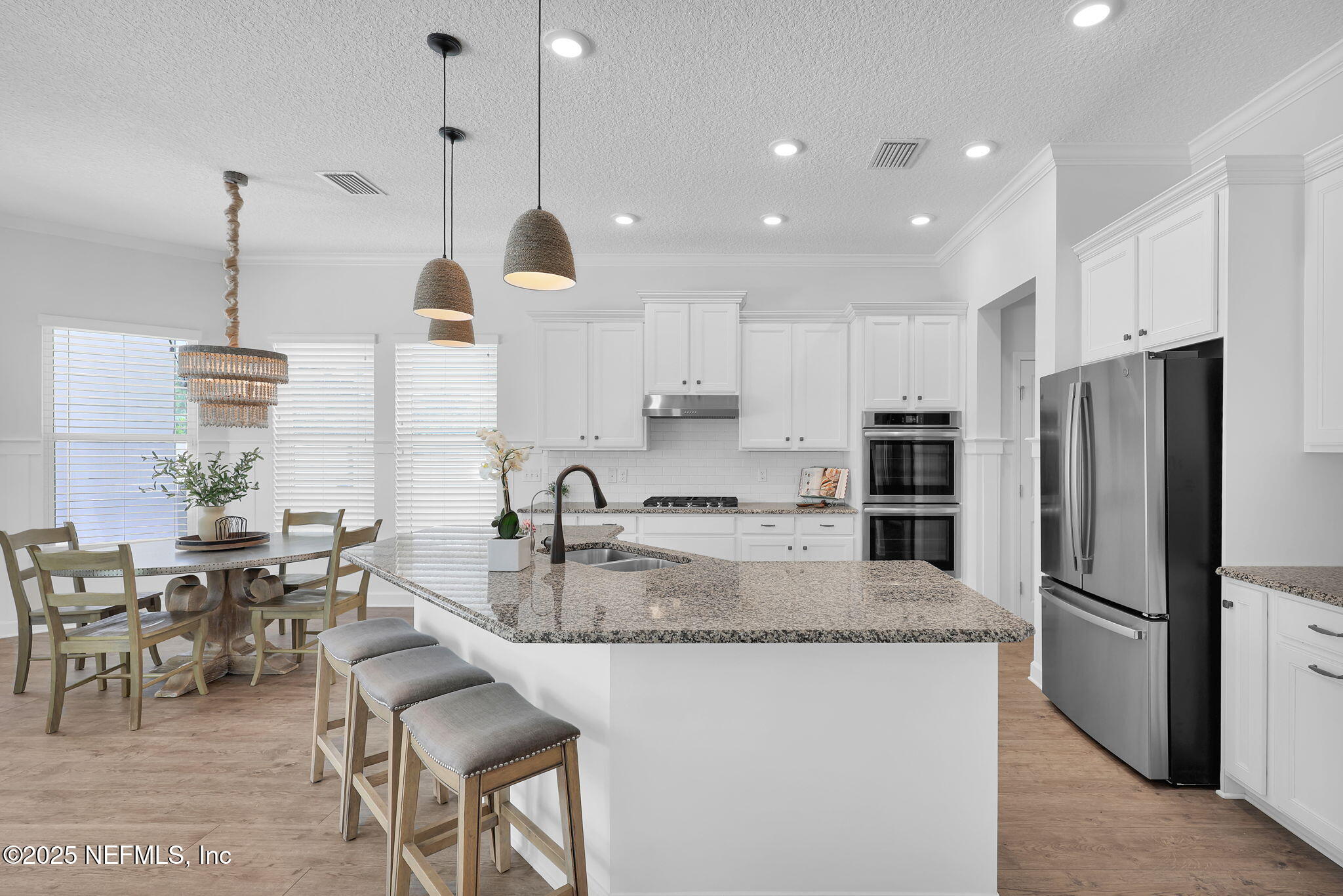 366 GREENLEAF LAKES Avenue