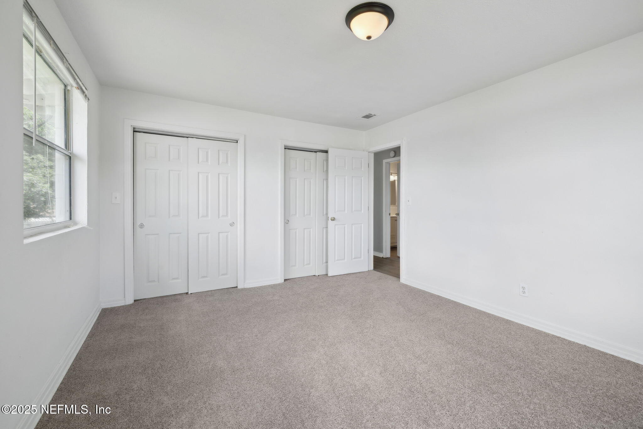 1412 CARBONDALE Drive N