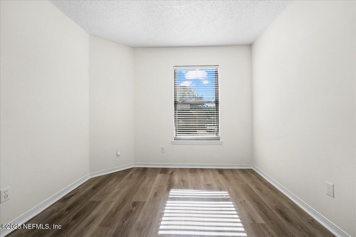 5628 MARATHON Parkway