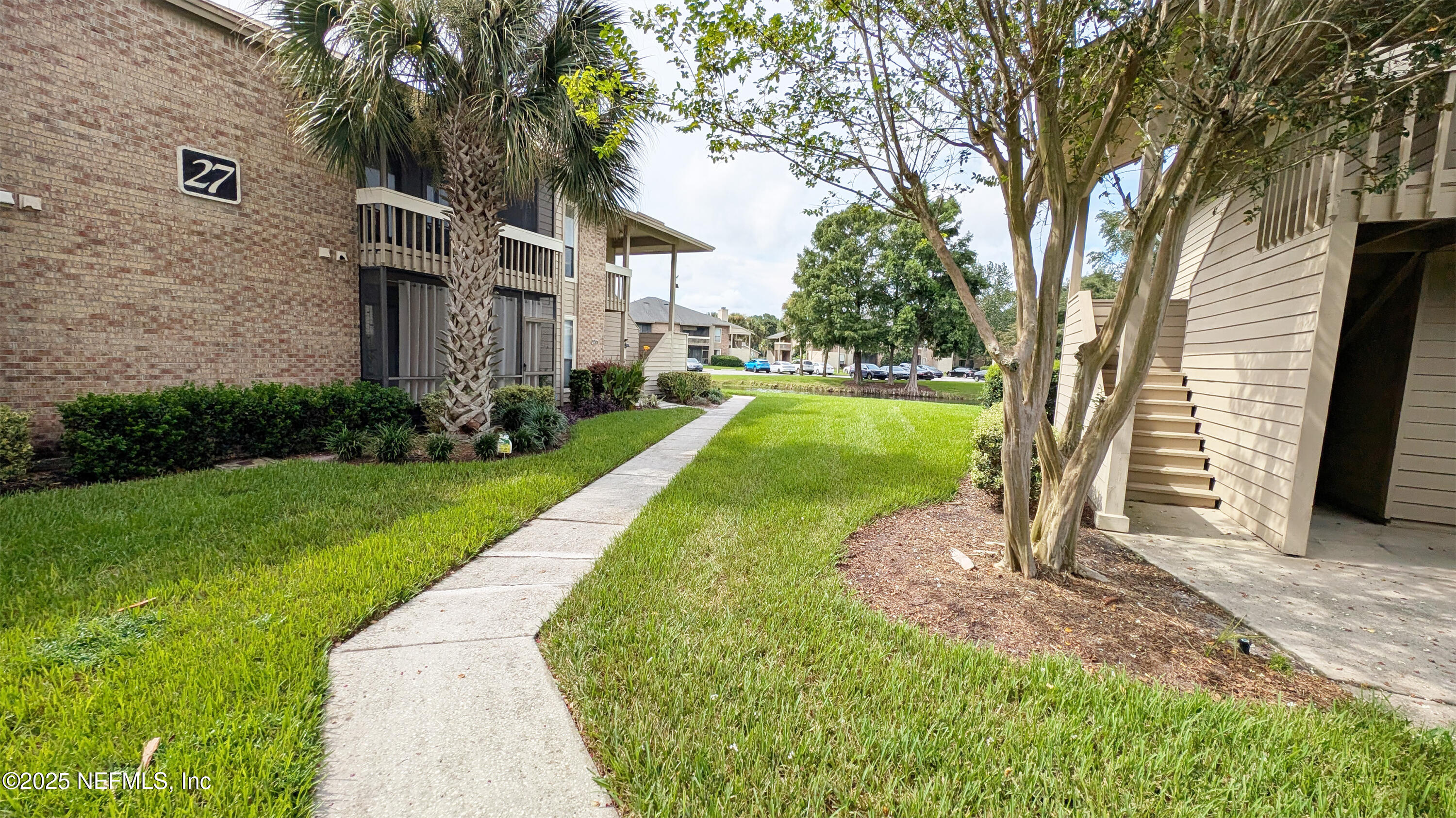 10200 BELLE RIVE Boulevard, 212
