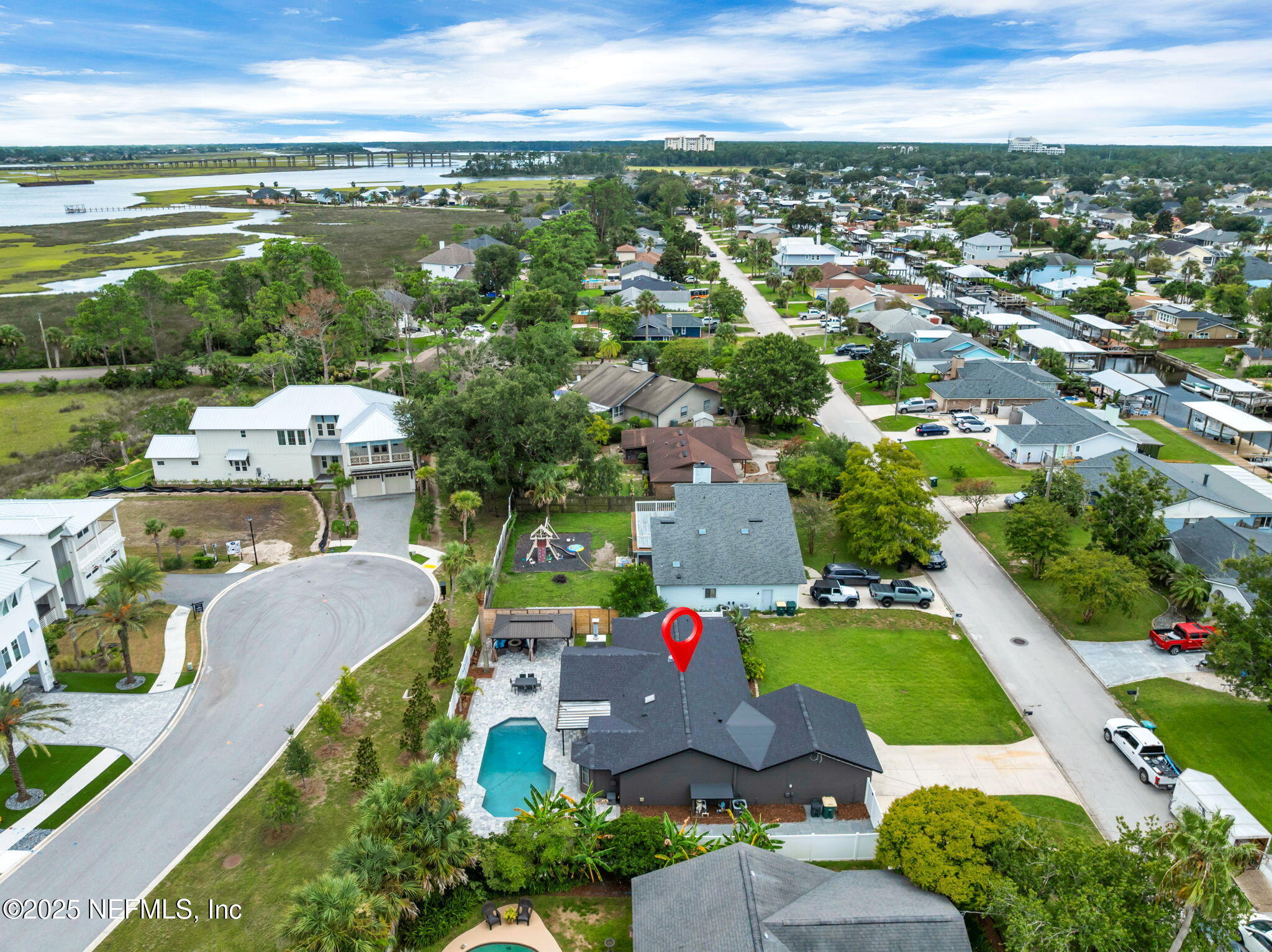 4143 SEABREEZE Drive