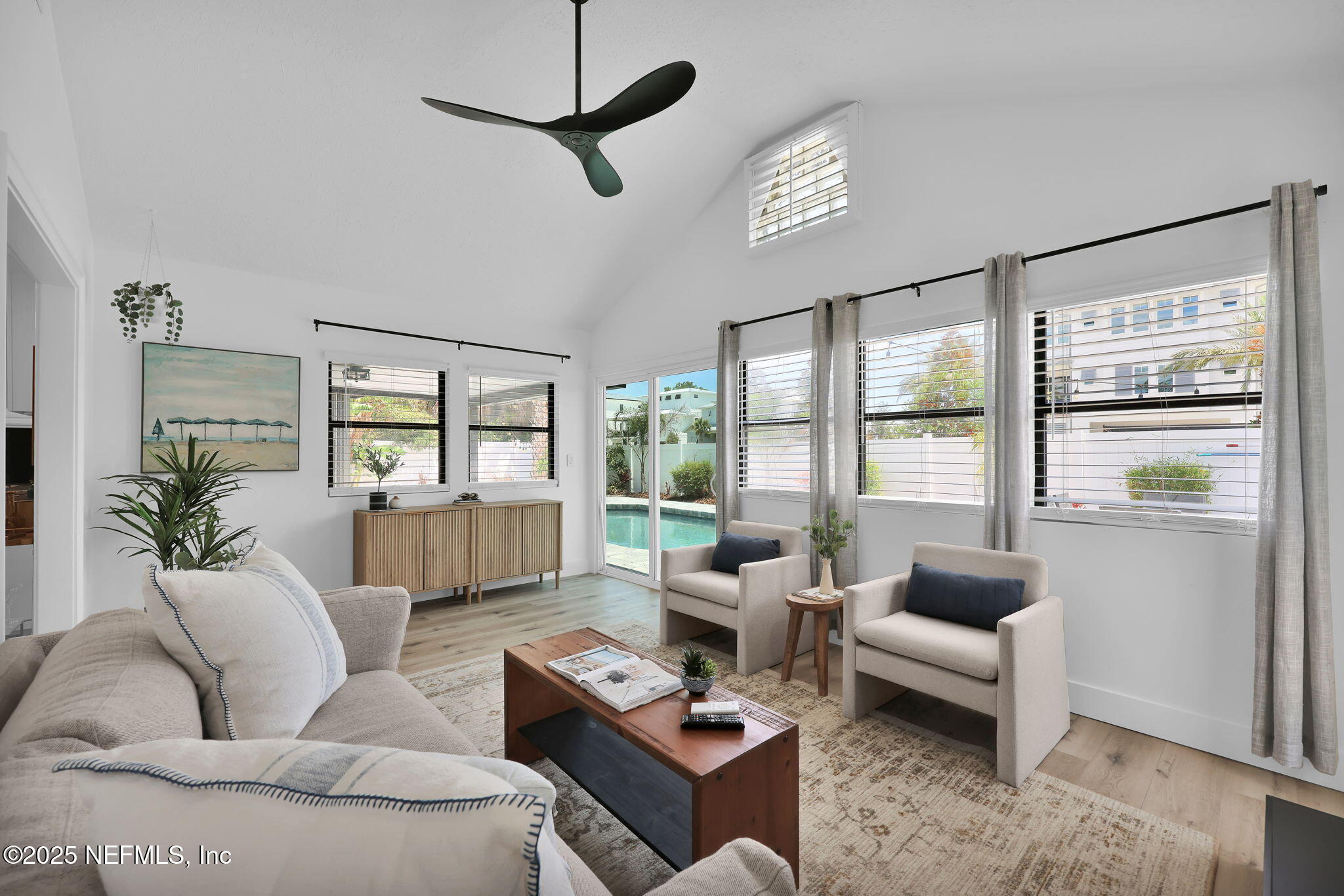 4143 SEABREEZE Drive