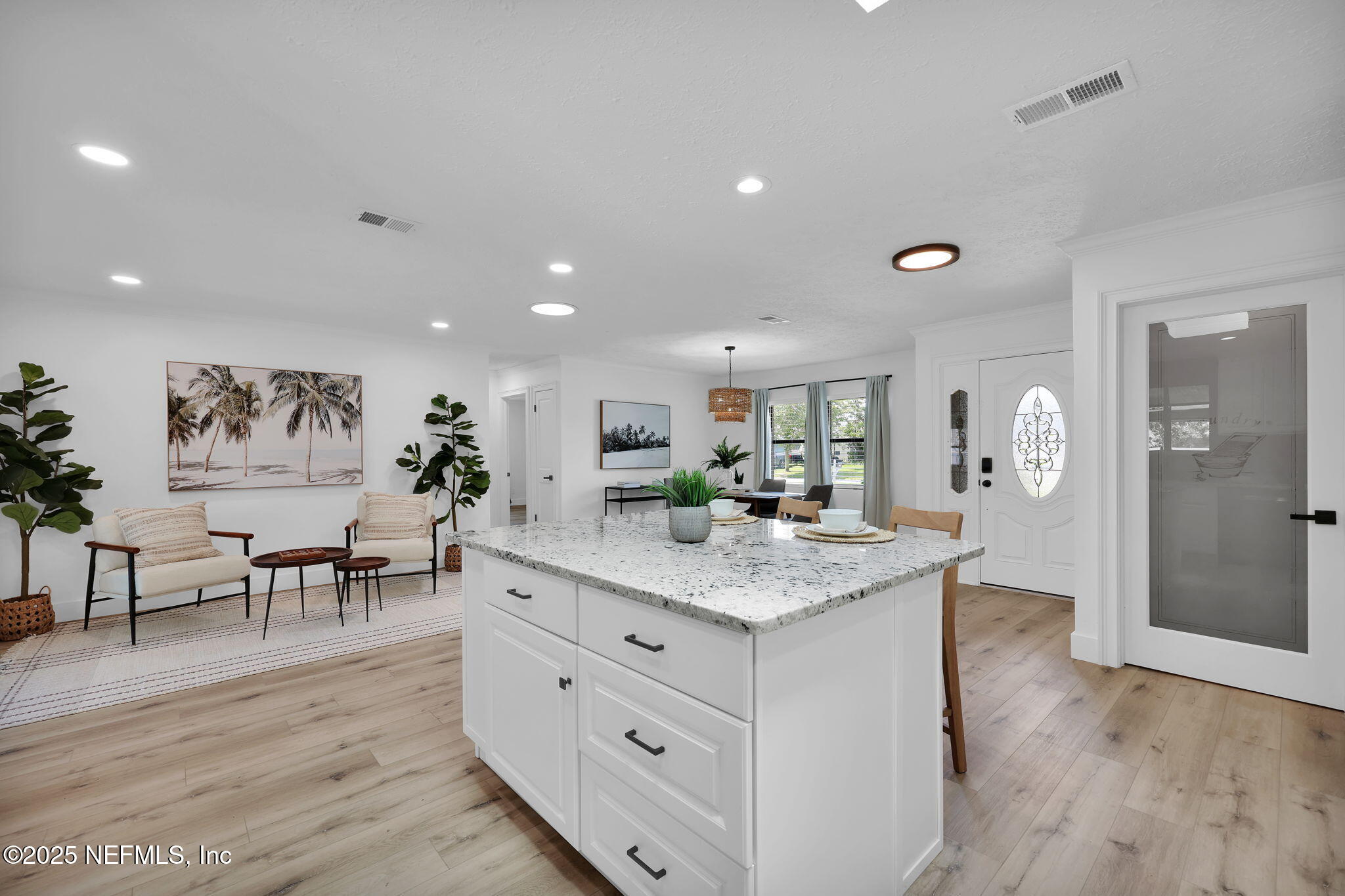 4143 SEABREEZE Drive