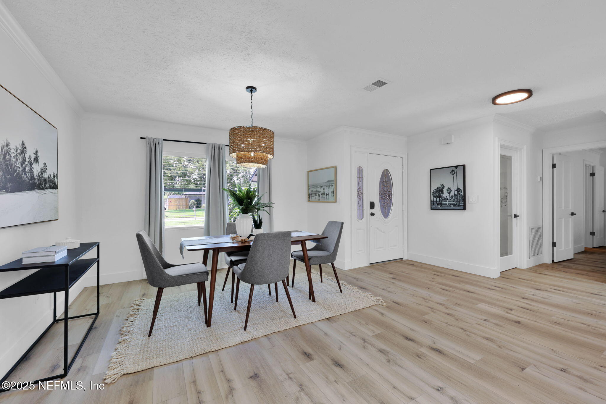 4143 SEABREEZE Drive