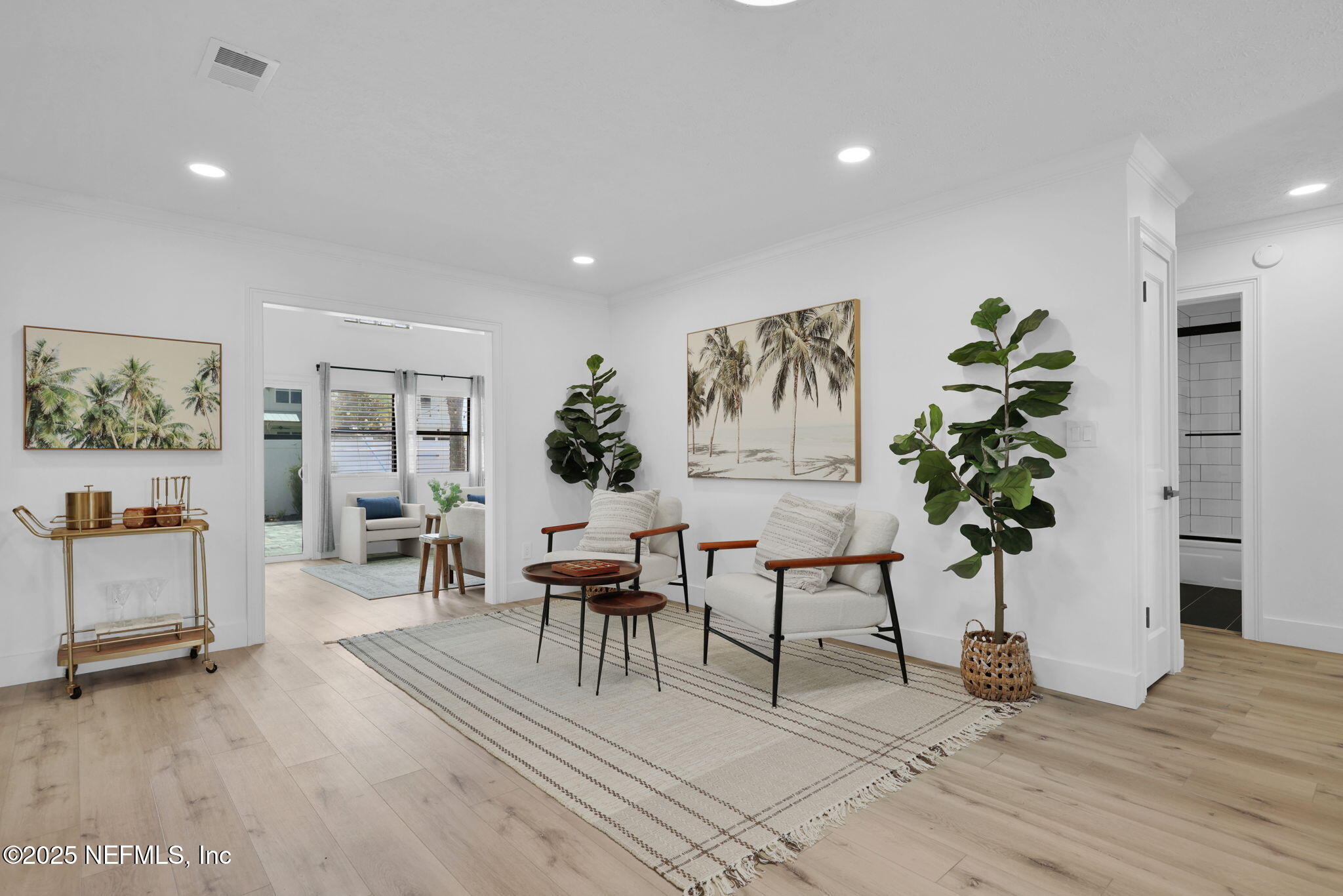 4143 SEABREEZE Drive