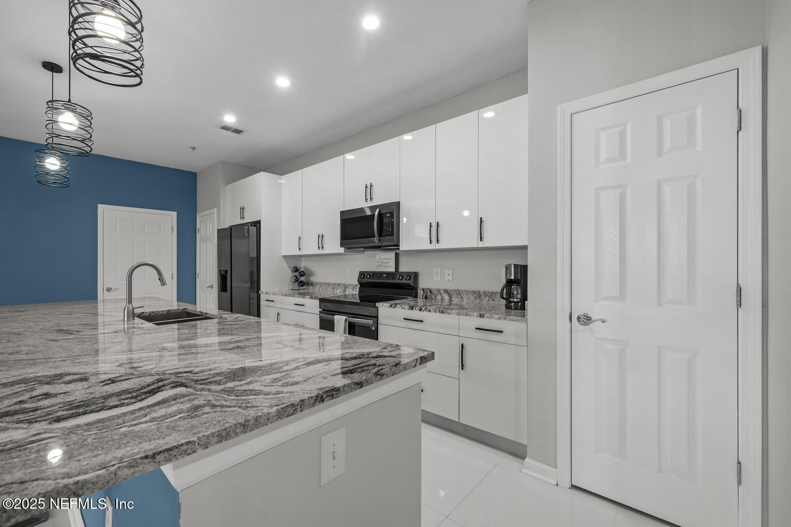 13364 BEACH Boulevard, 440